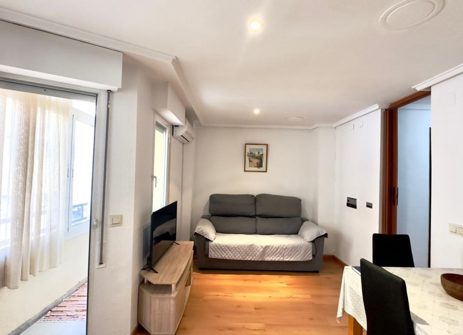 Sprzedaż - Apartament mieszkanie -
Torrevieja - torrevieja