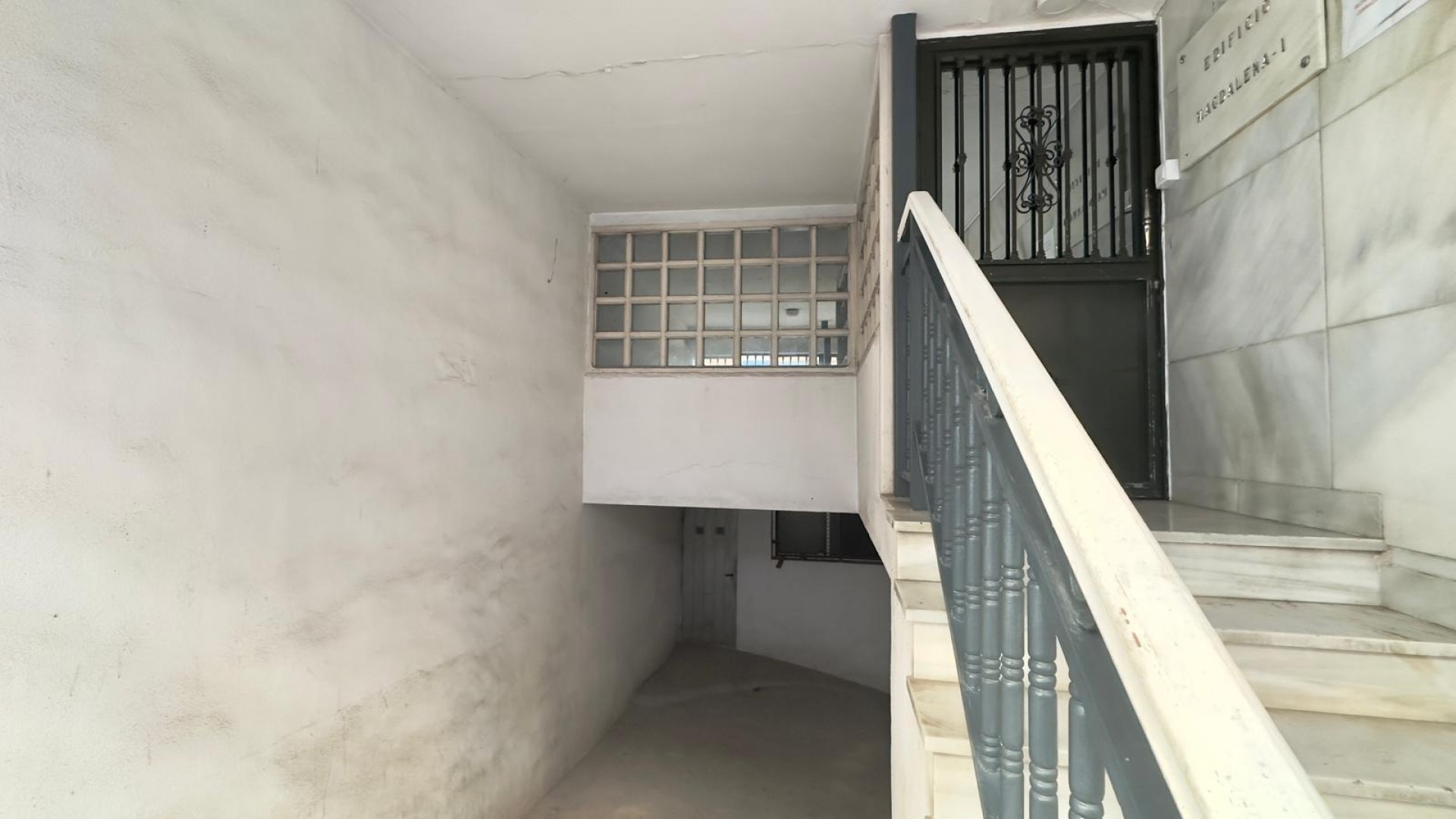 Sprzedaż - Apartament mieszkanie -
Torrevieja - torrevieja