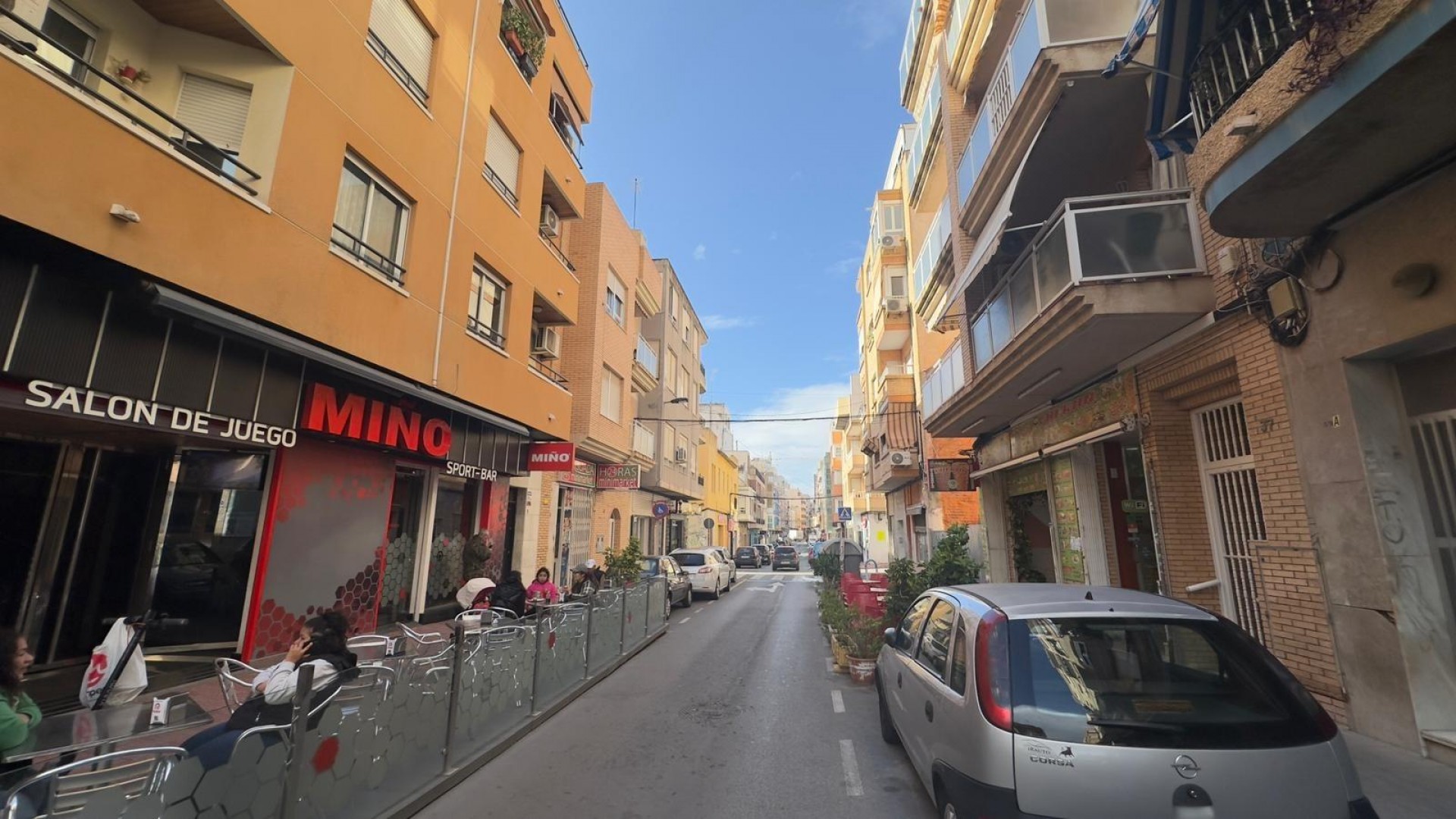 Sprzedaż - Apartament mieszkanie -
Torrevieja - torrevieja