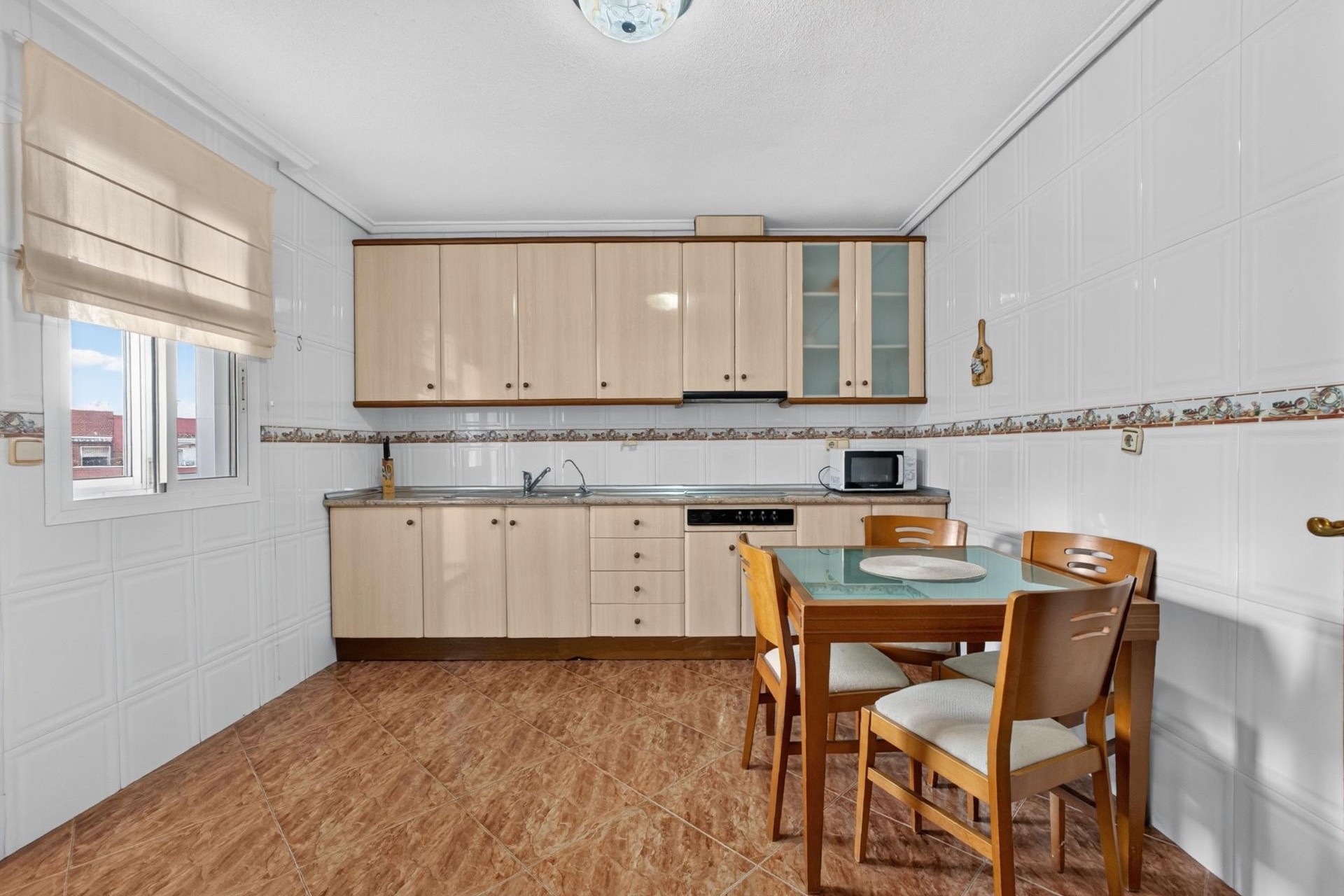 Sprzedaż - Apartament / Mieszkanie -
Torrevieja - torrevieja