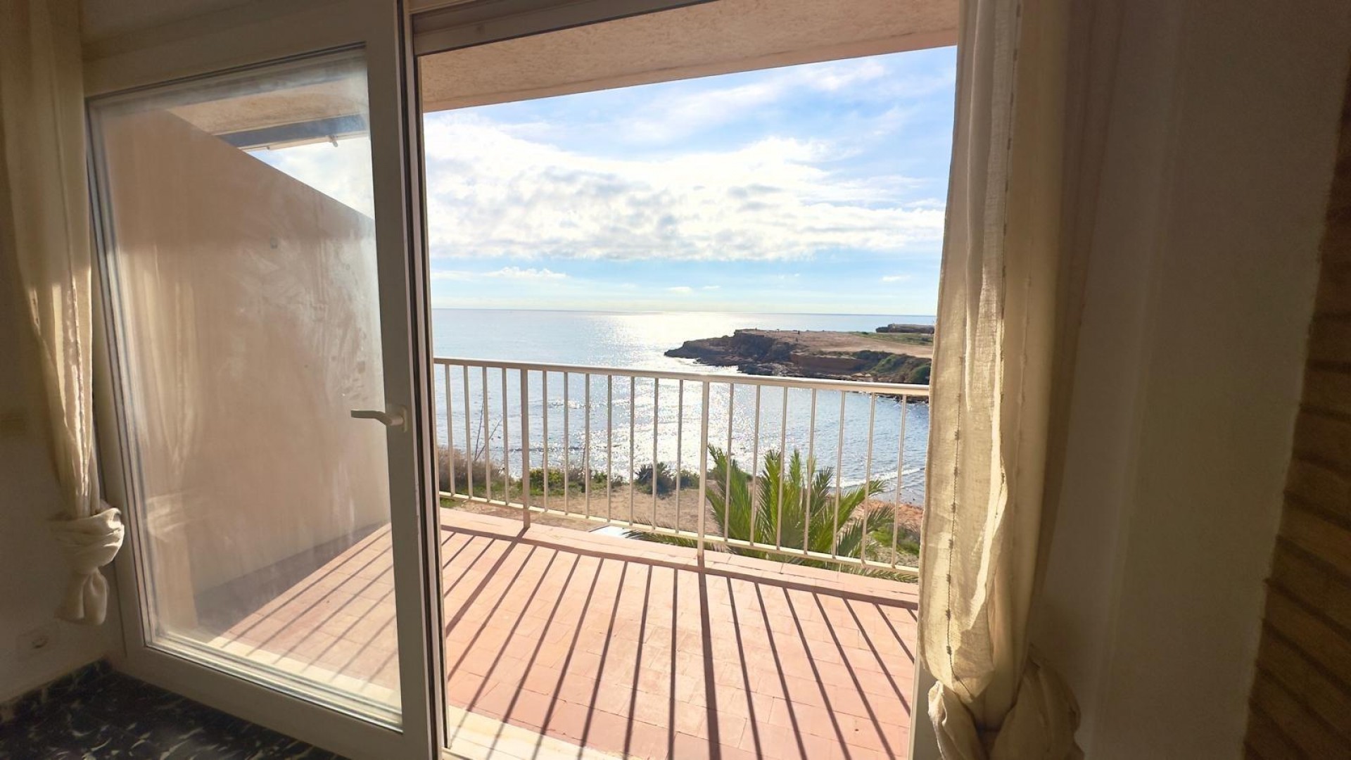 Sprzedaż - Apartament mieszkanie -
Torrevieja - Zona los Frutales