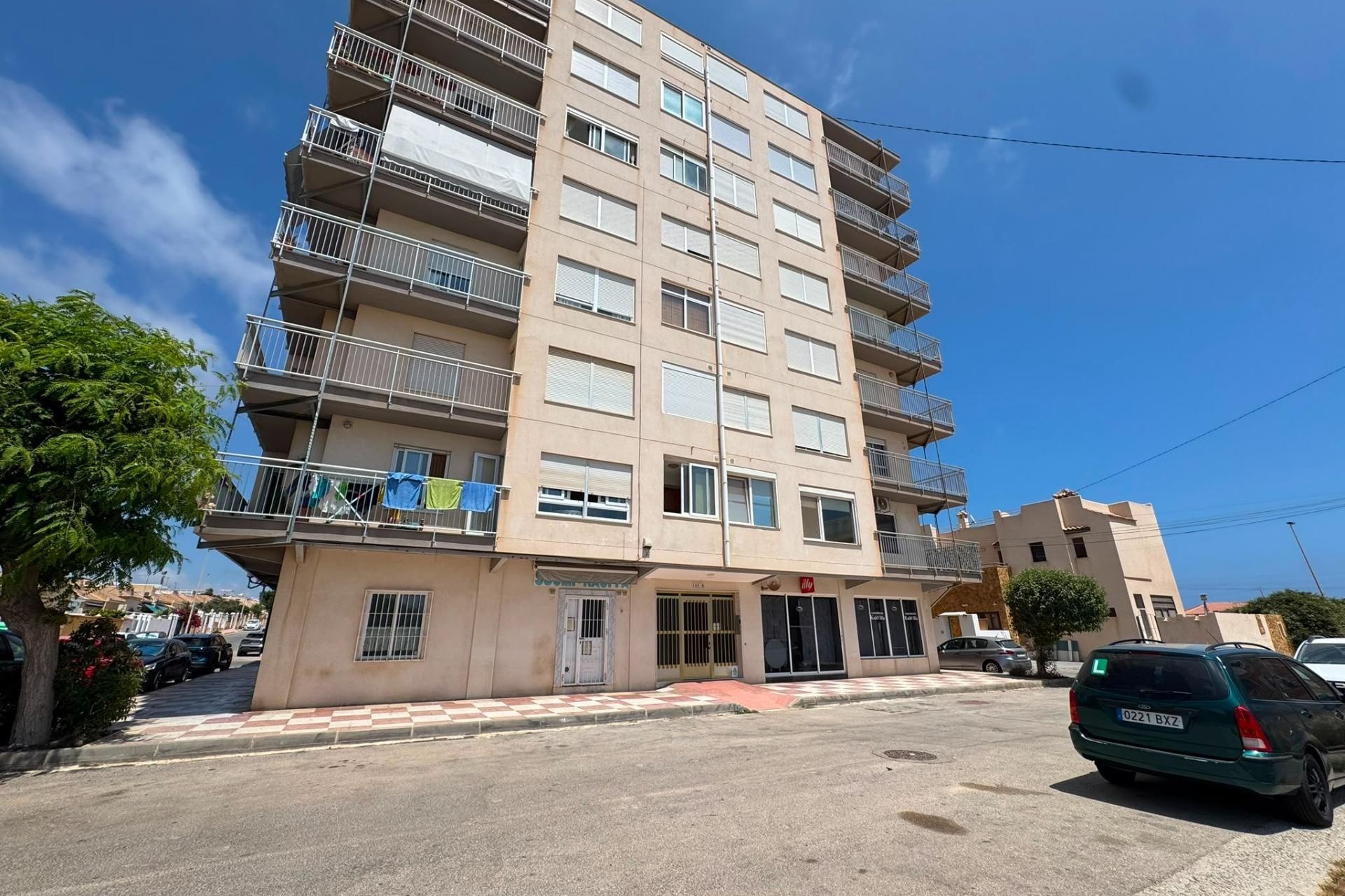 Sprzedaż - Apartament / Mieszkanie -
Torrevieja - Zona Los Frutales