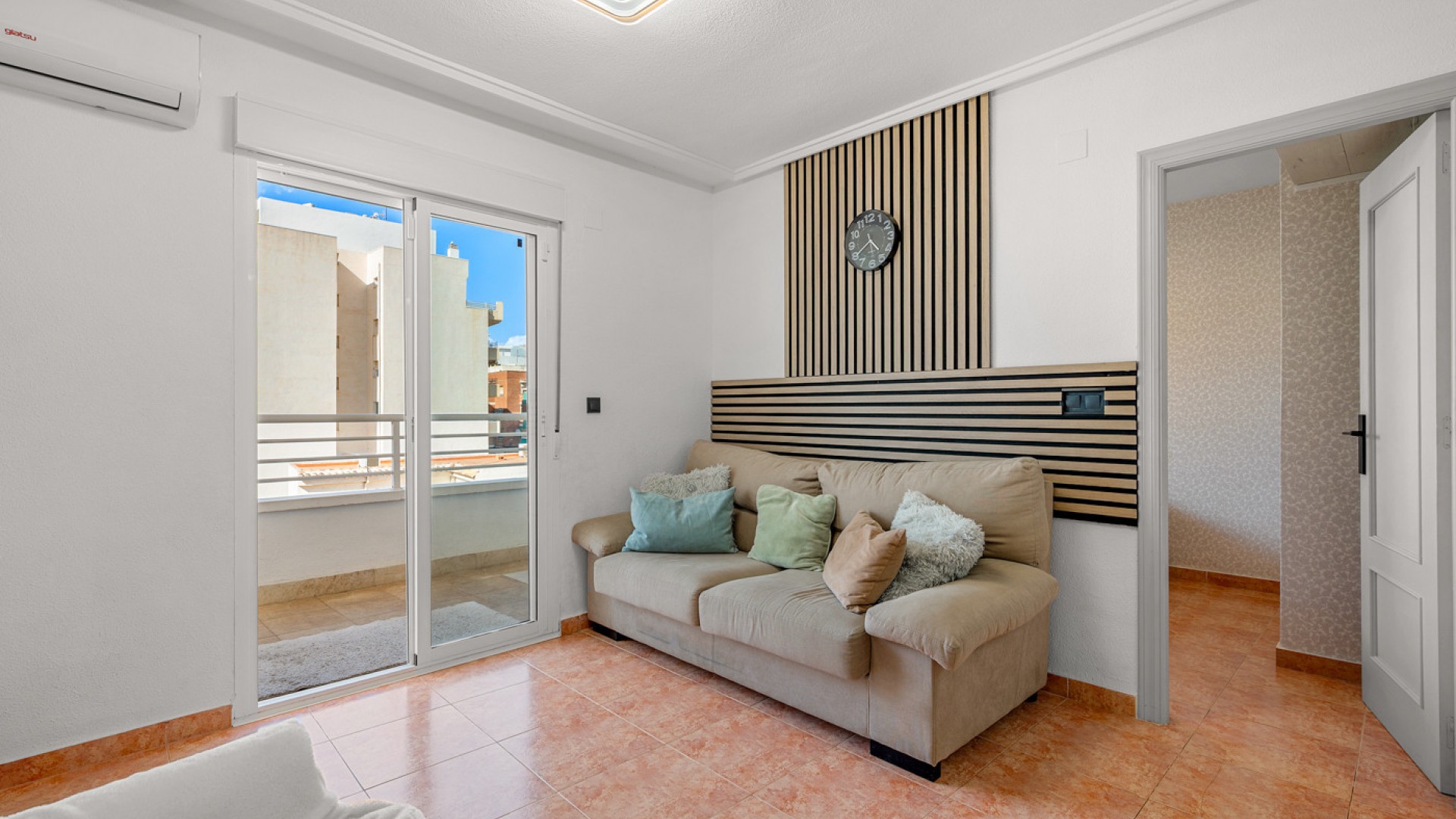 Sprzedaż - Apartament mieszkanie -
Torrevieja