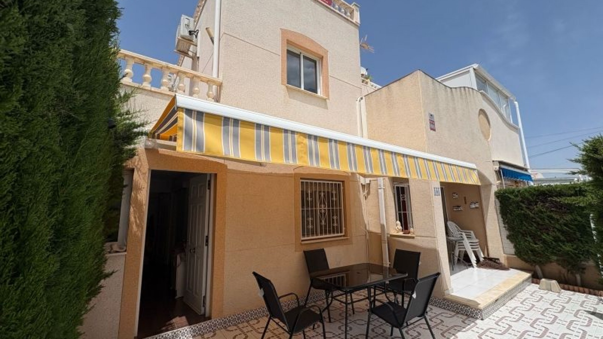 Sprzedaż - Apartament mieszkanie -
Torrevieja