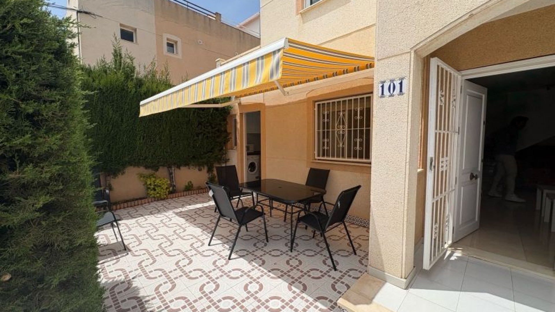 Sprzedaż - Apartament mieszkanie -
Torrevieja