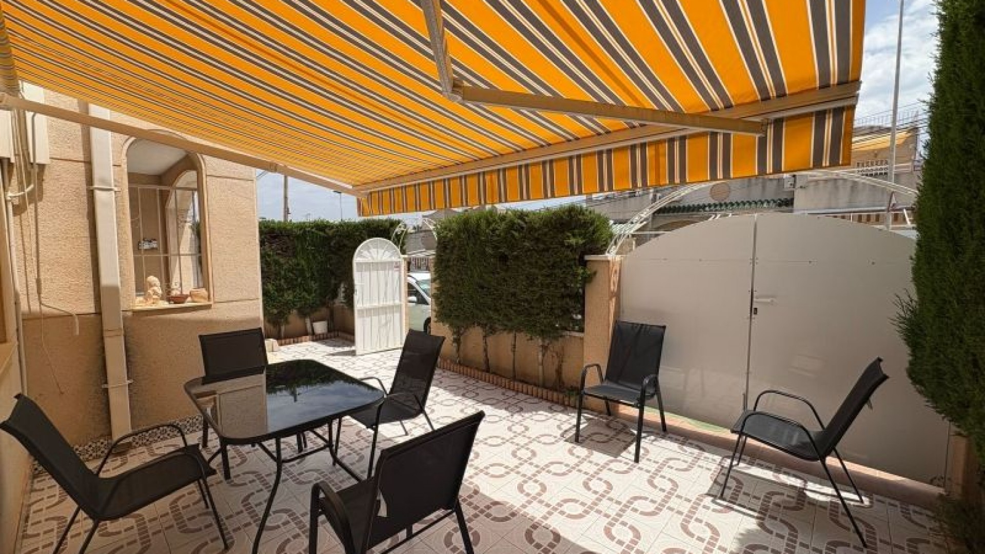 Sprzedaż - Apartament mieszkanie -
Torrevieja