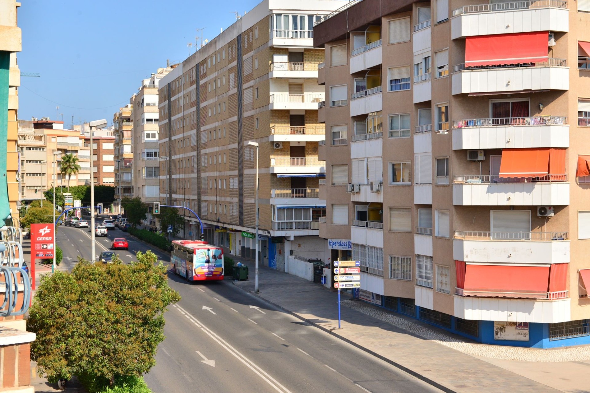 Sprzedaż - Apartament / Mieszkanie -
Torrevieja