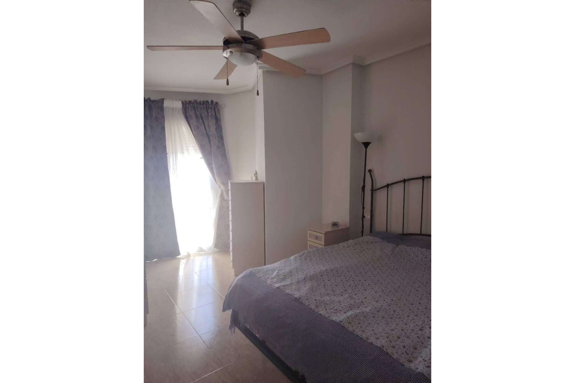 Sprzedaż - Apartament / Mieszkanie -
Torrevieja