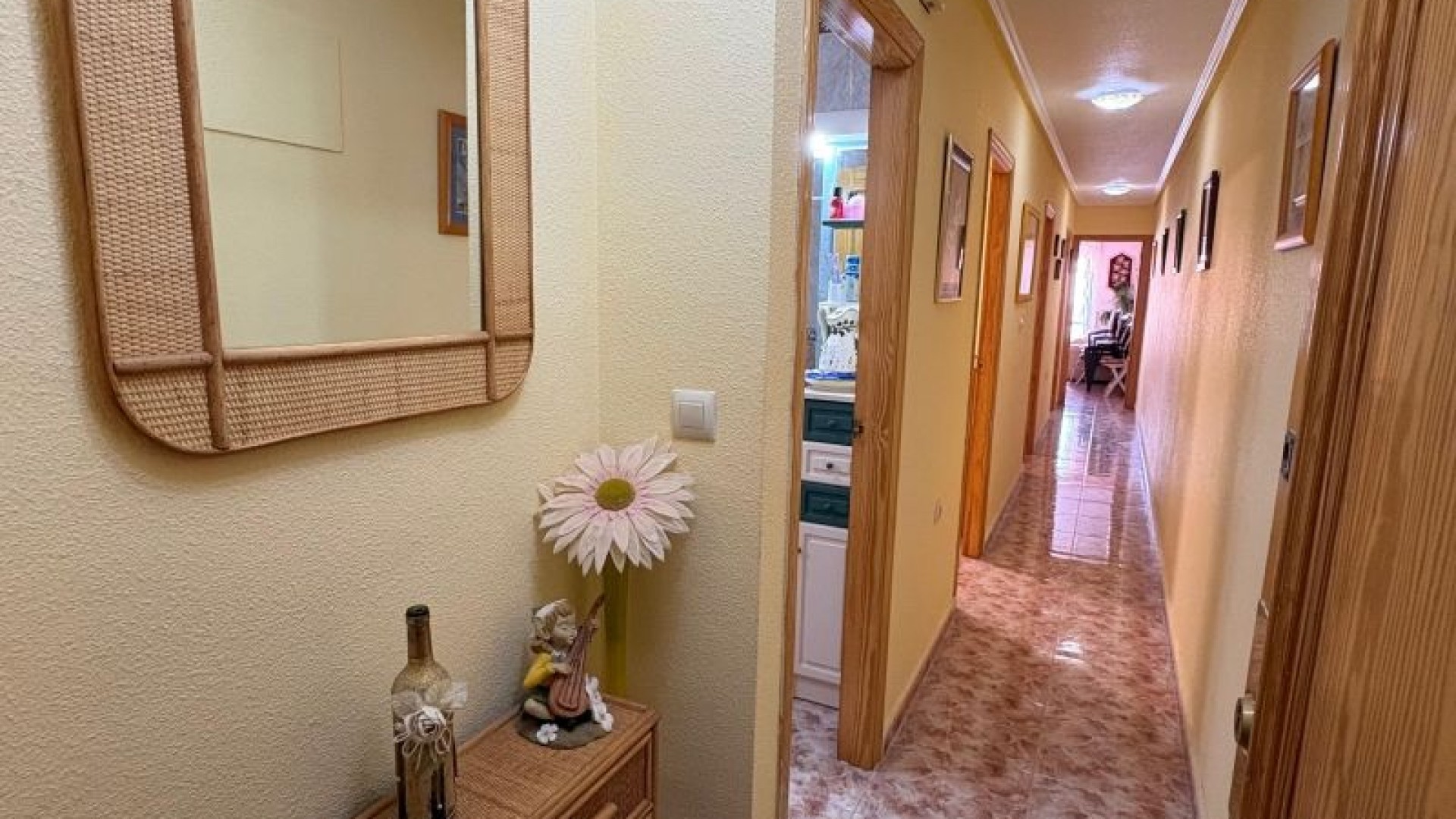 Sprzedaż - Apartament mieszkanie -
Torrevieja