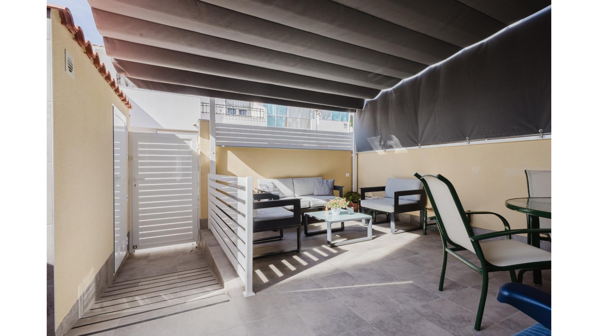 Sprzedaż - Apartament mieszkanie -
Torrevieja