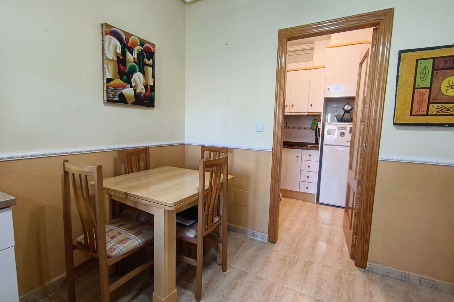 Sprzedaż - Apartament / Mieszkanie -
Torrevieja