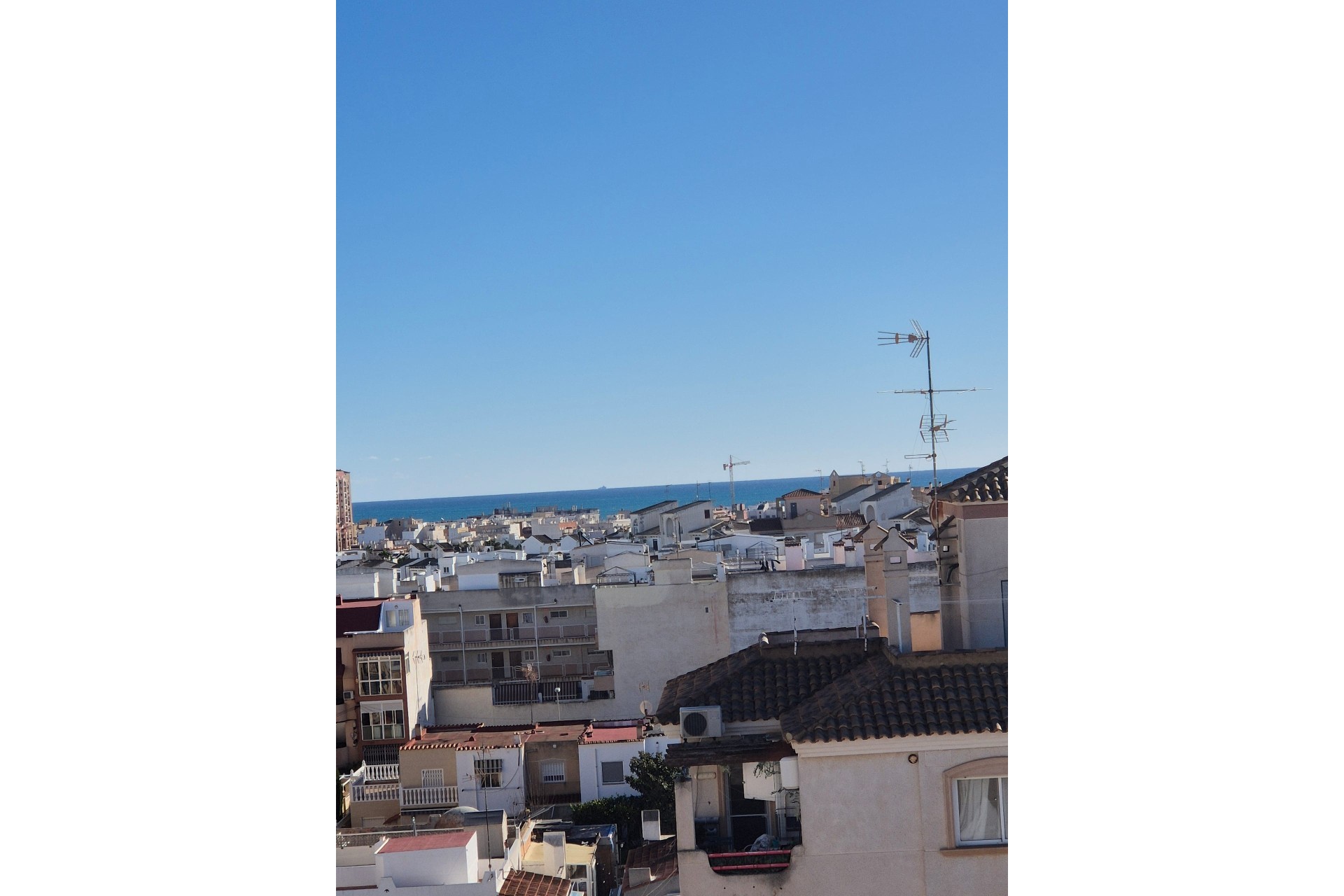 Sprzedaż - Apartament / Mieszkanie -
Torrevieja