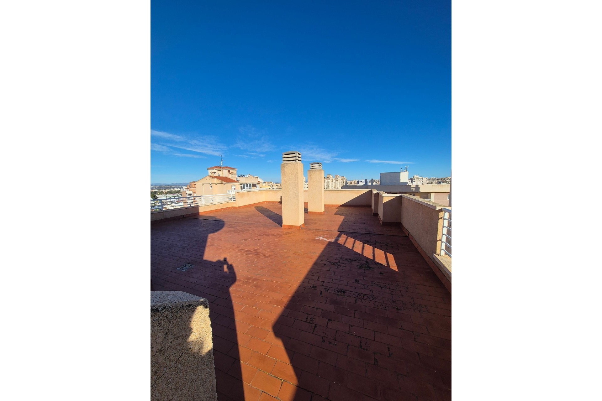 Sprzedaż - Apartament / Mieszkanie -
Torrevieja