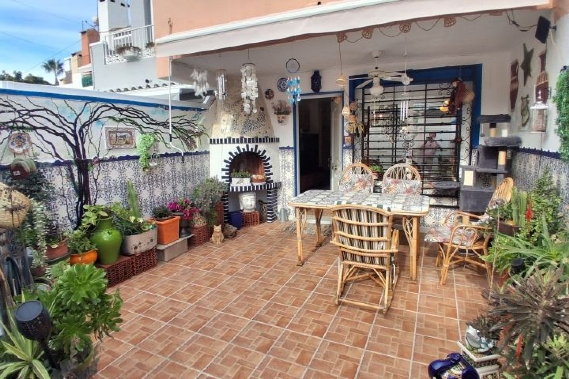 Sprzedaż - Apartament / Mieszkanie -
Torrevieja