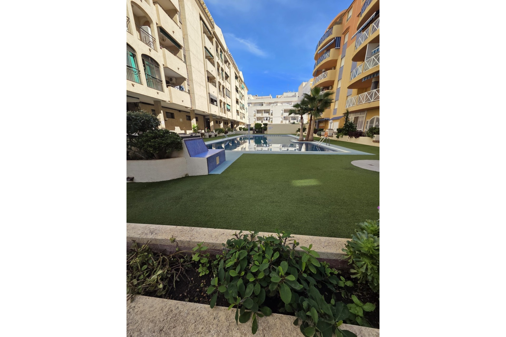 Sprzedaż - Apartament / Mieszkanie -
Torrevieja