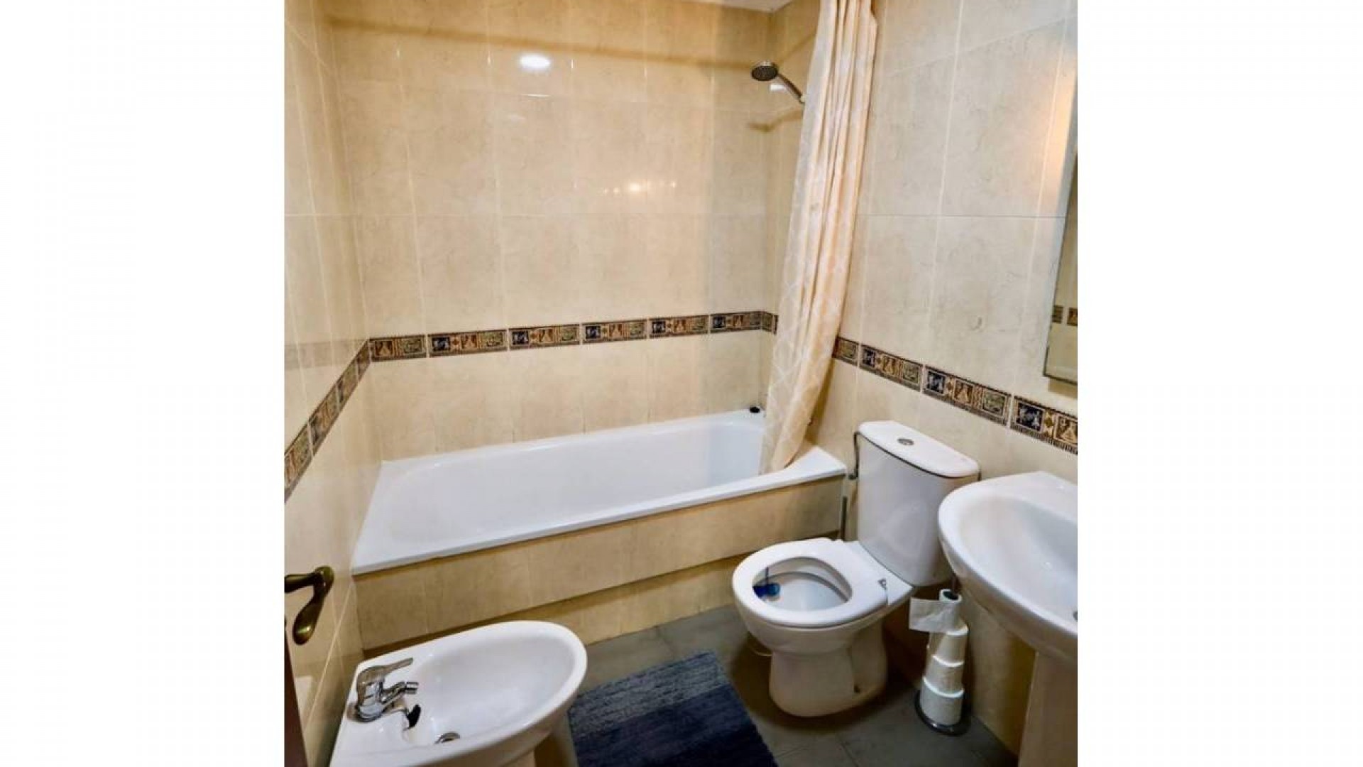 Sprzedaż - Apartament mieszkanie -
Torrevieja