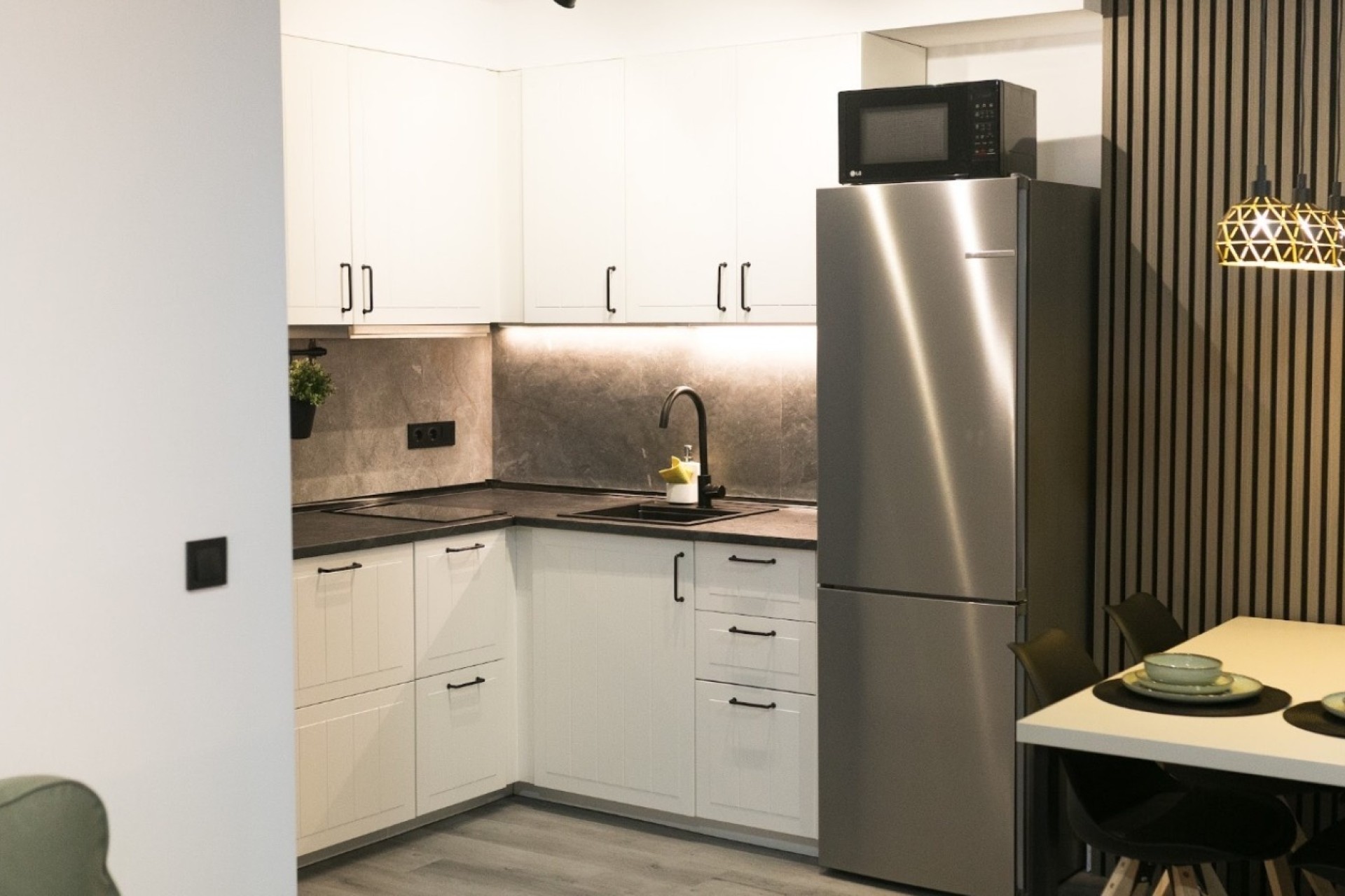 Sprzedaż - Apartament / Mieszkanie -
Torrevieja