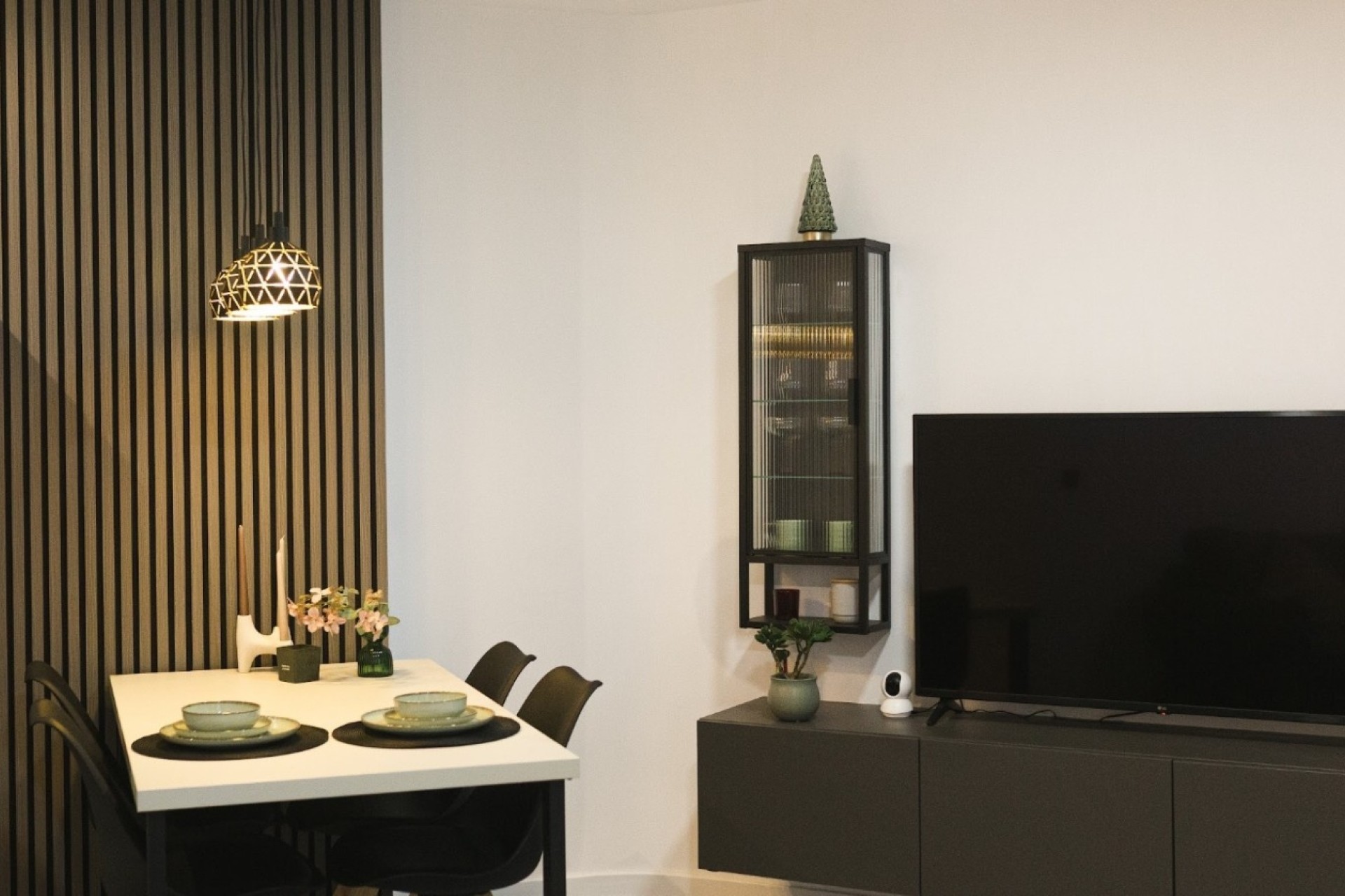 Sprzedaż - Apartament / Mieszkanie -
Torrevieja