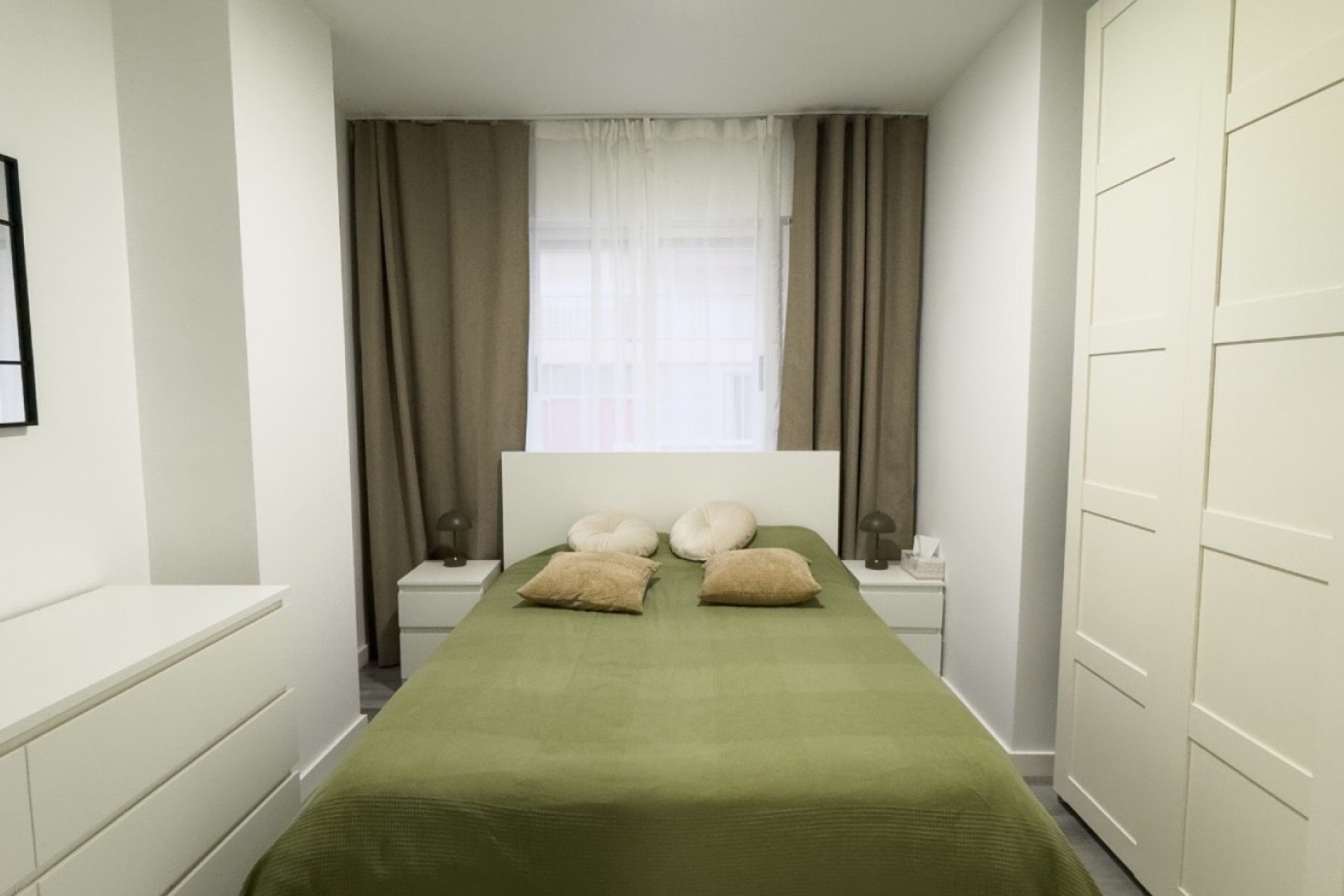 Sprzedaż - Apartament / Mieszkanie -
Torrevieja