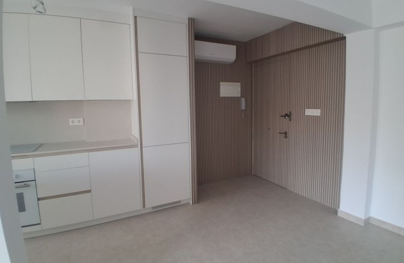 Sprzedaż - Apartament / Mieszkanie -
Torrevieja