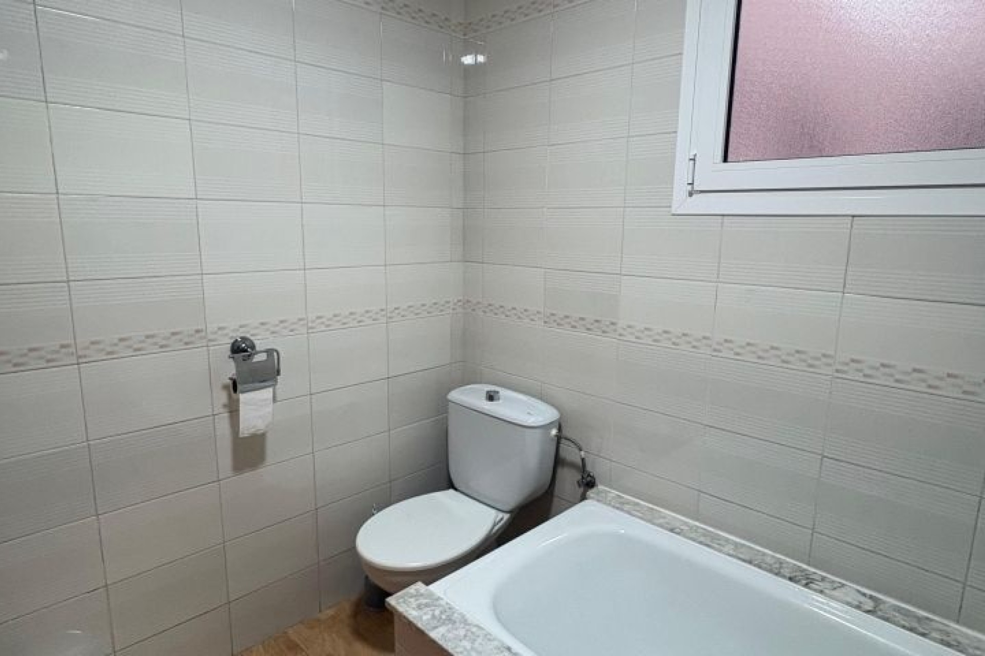 Sprzedaż - Apartament / Mieszkanie -
Torrevieja