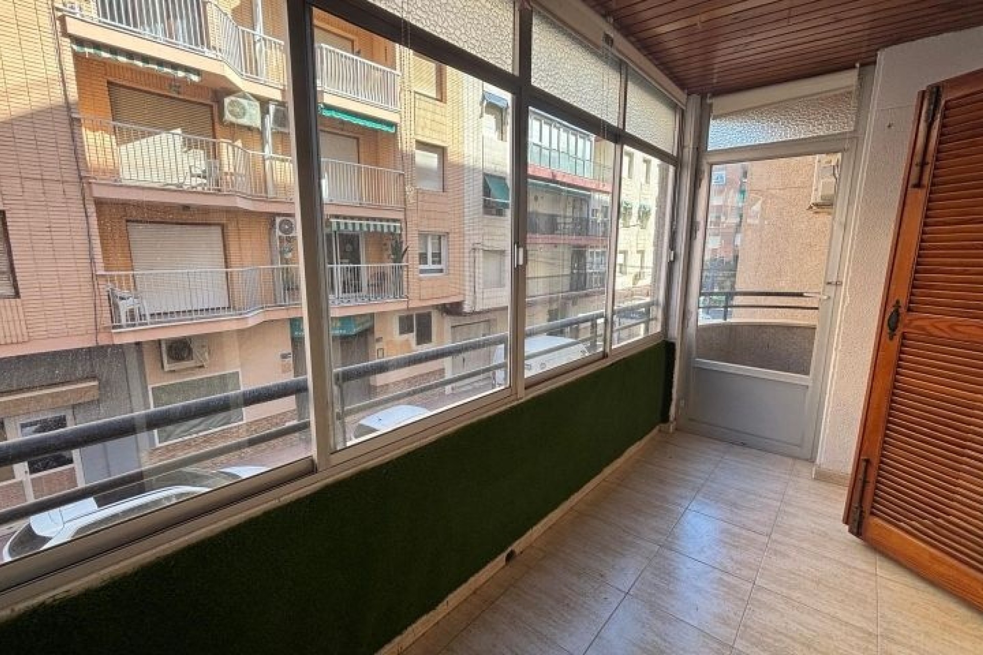 Sprzedaż - Apartament / Mieszkanie -
Torrevieja