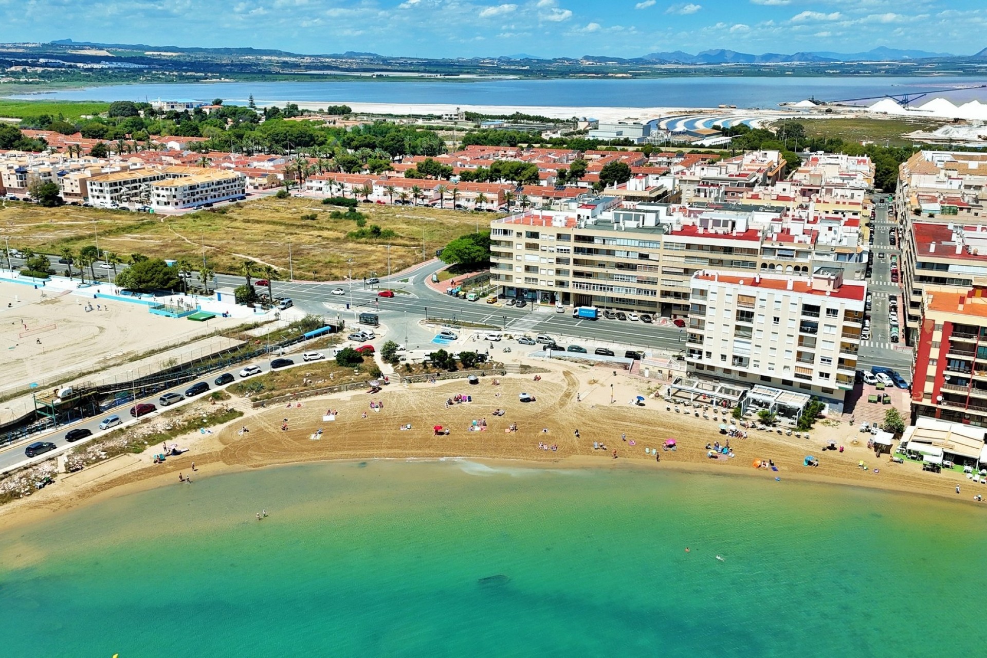 Sprzedaż - Apartament / Mieszkanie -
Torrevieja