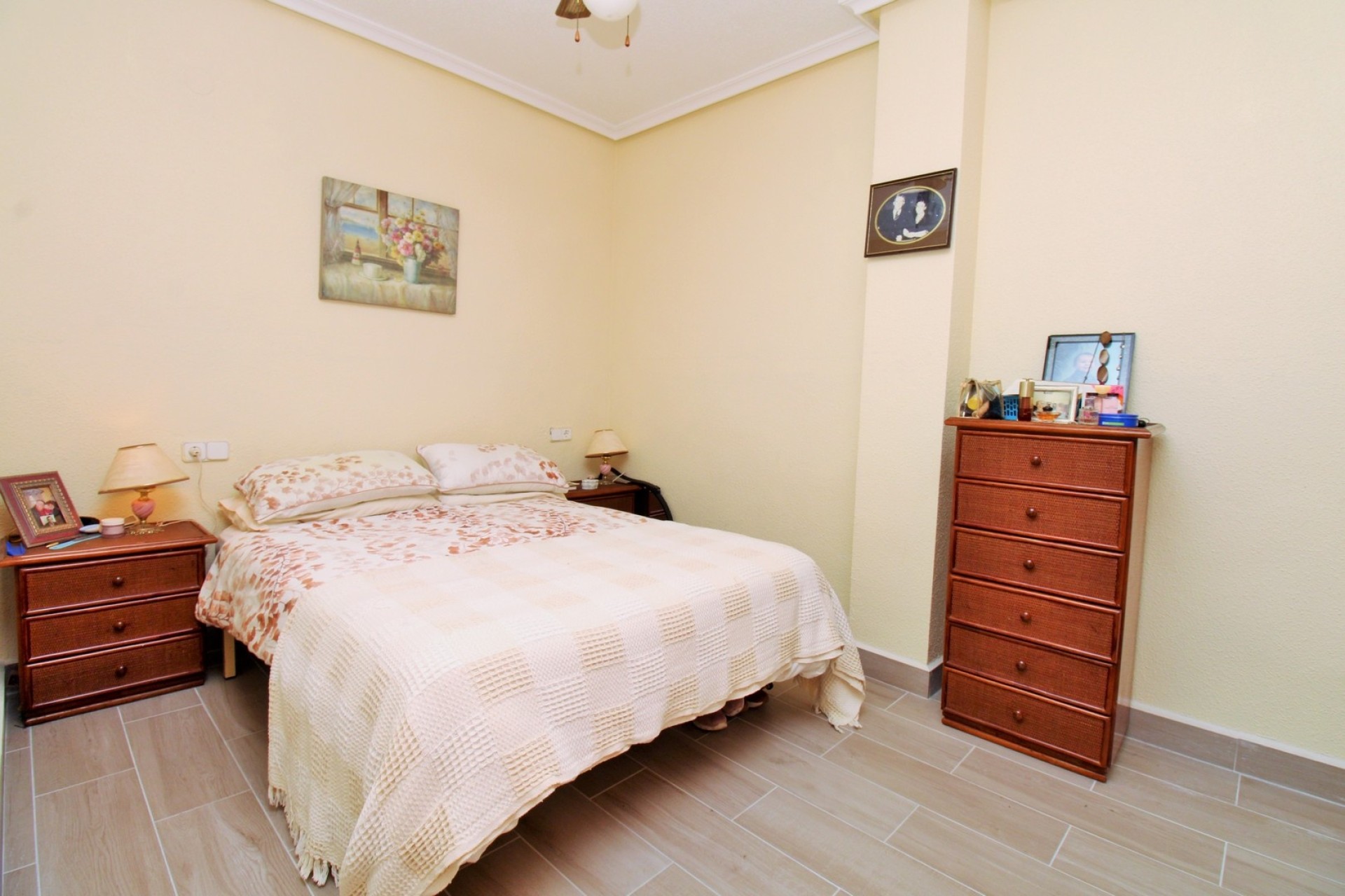 Sprzedaż - Apartament / Mieszkanie -
Torrevieja