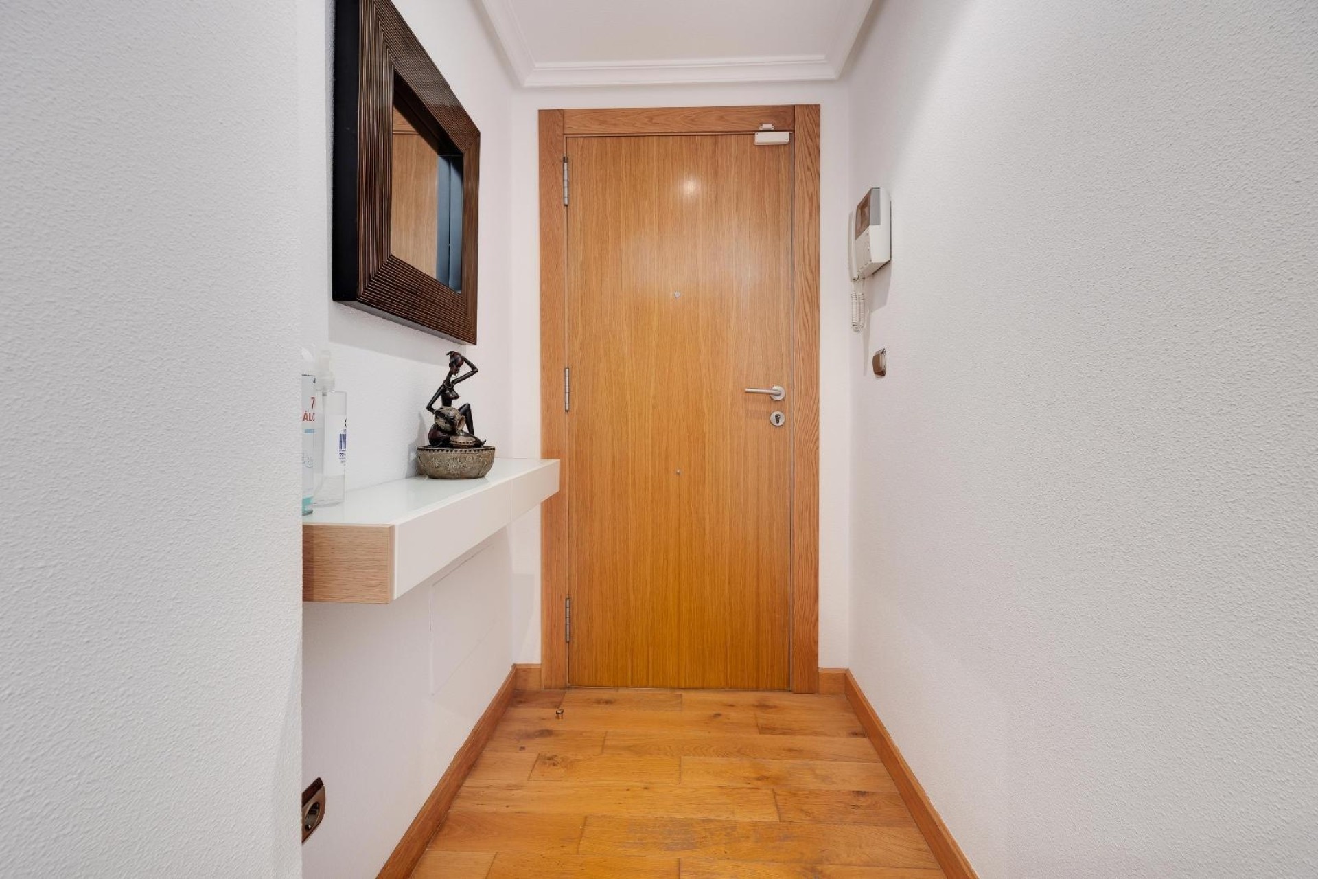 Sprzedaż - Apartament / Mieszkanie -
Torrevieja