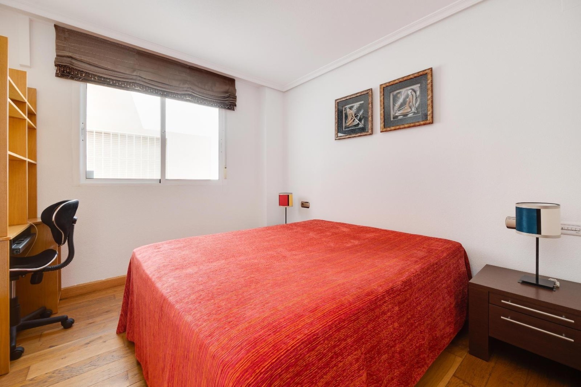 Sprzedaż - Apartament / Mieszkanie -
Torrevieja