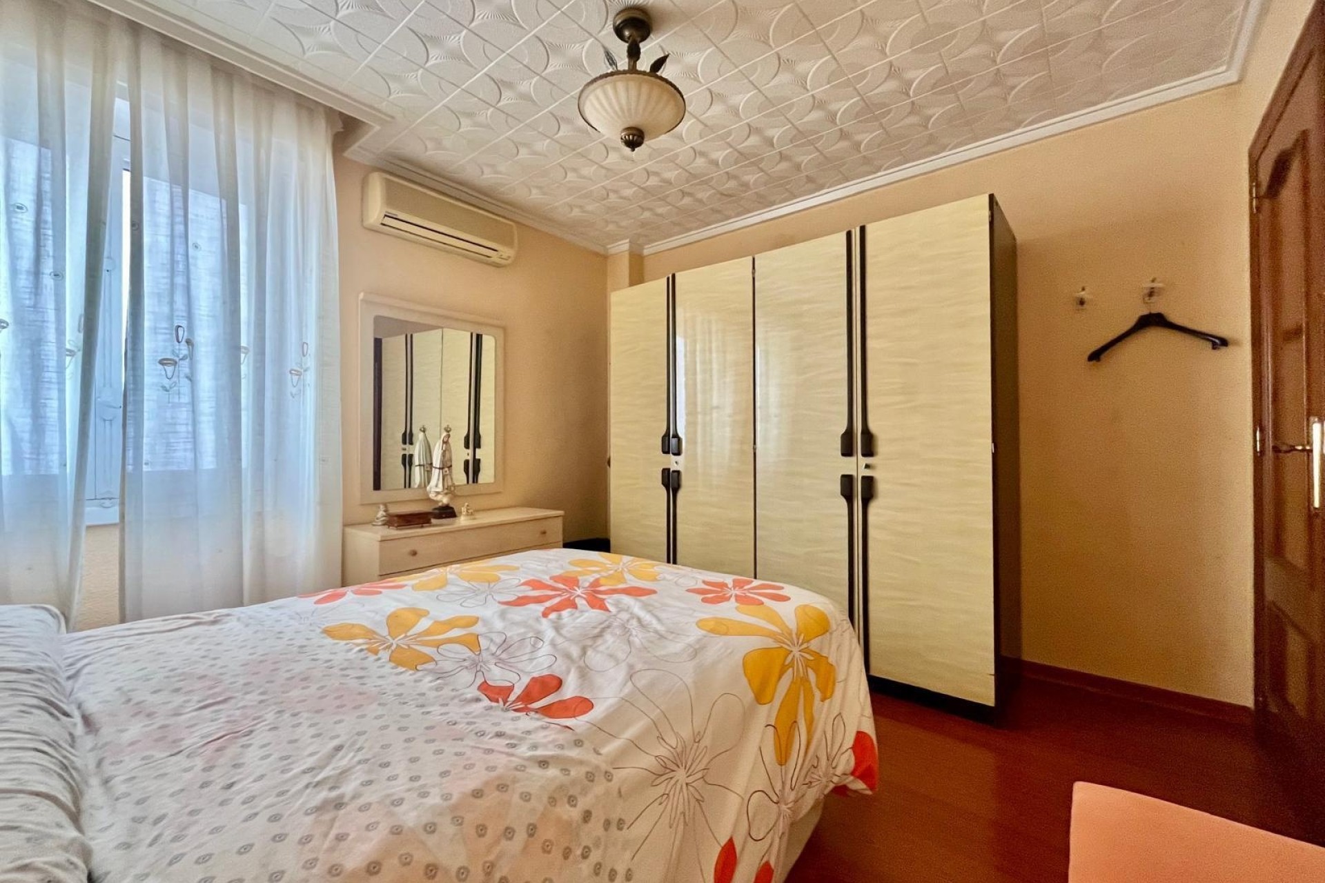 Sprzedaż - Apartament / Mieszkanie -
Torrevieja