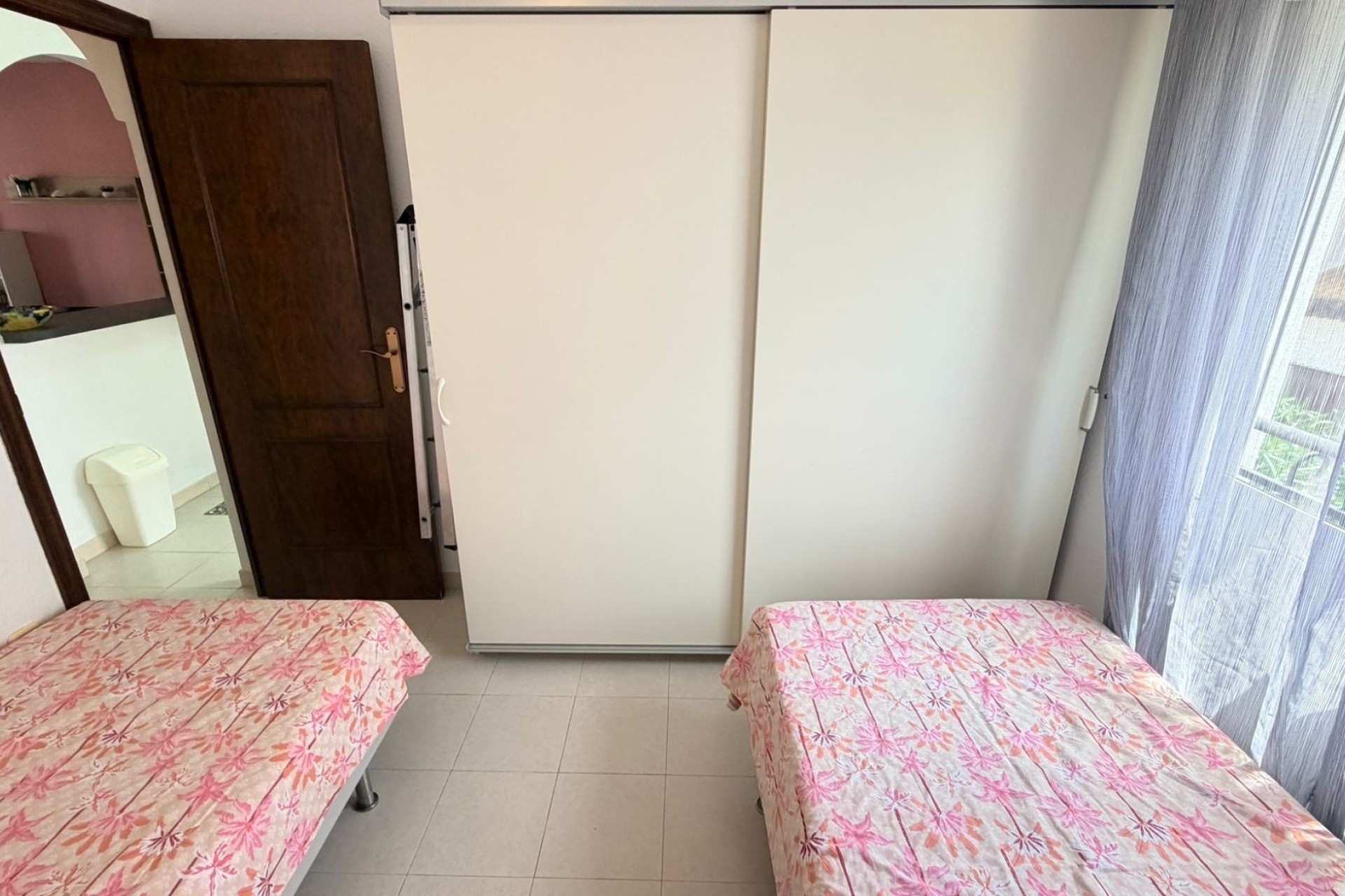 Sprzedaż - Apartament / Mieszkanie -
Torrevieja