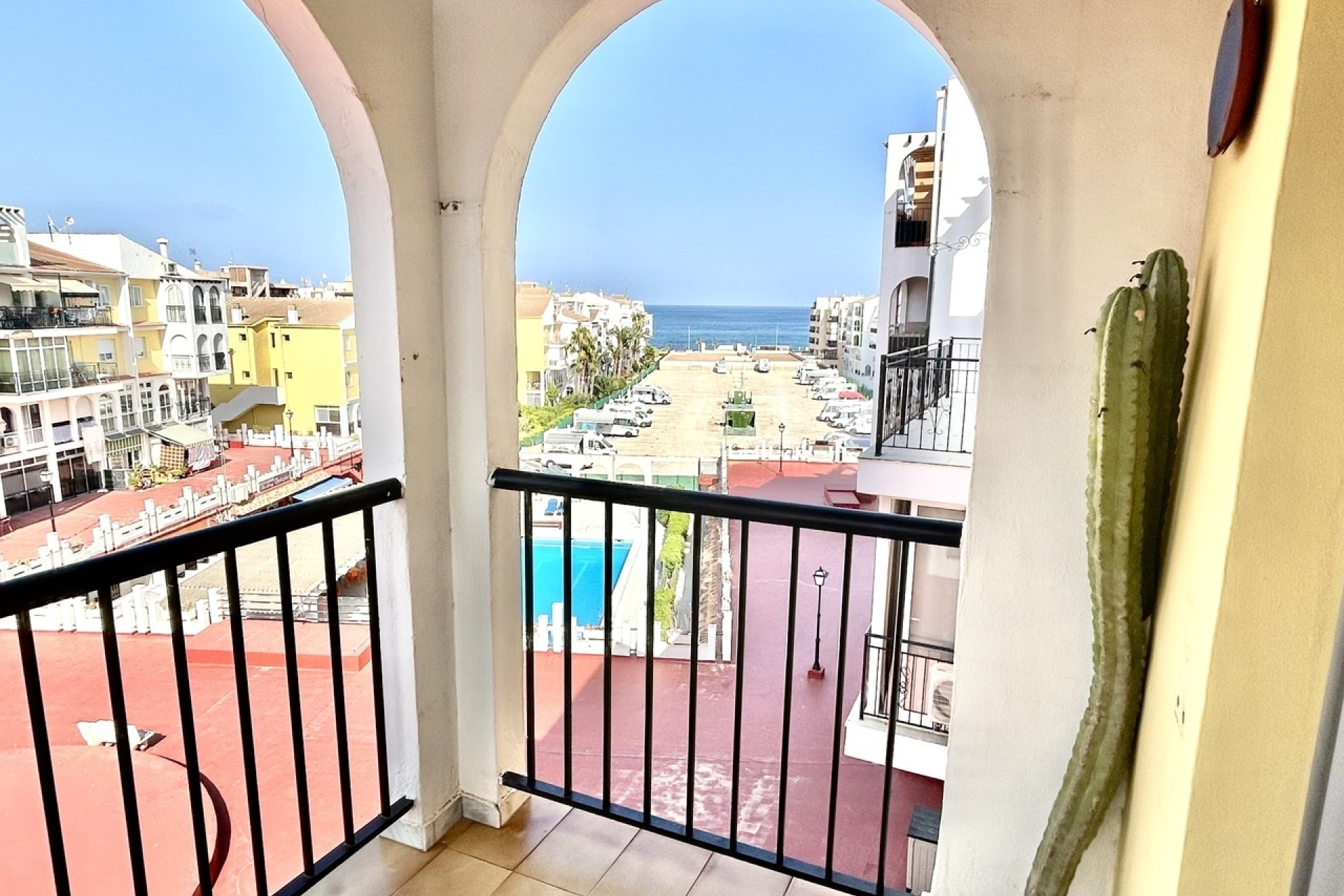 Sprzedaż - Apartament / Mieszkanie -
Torrevieja