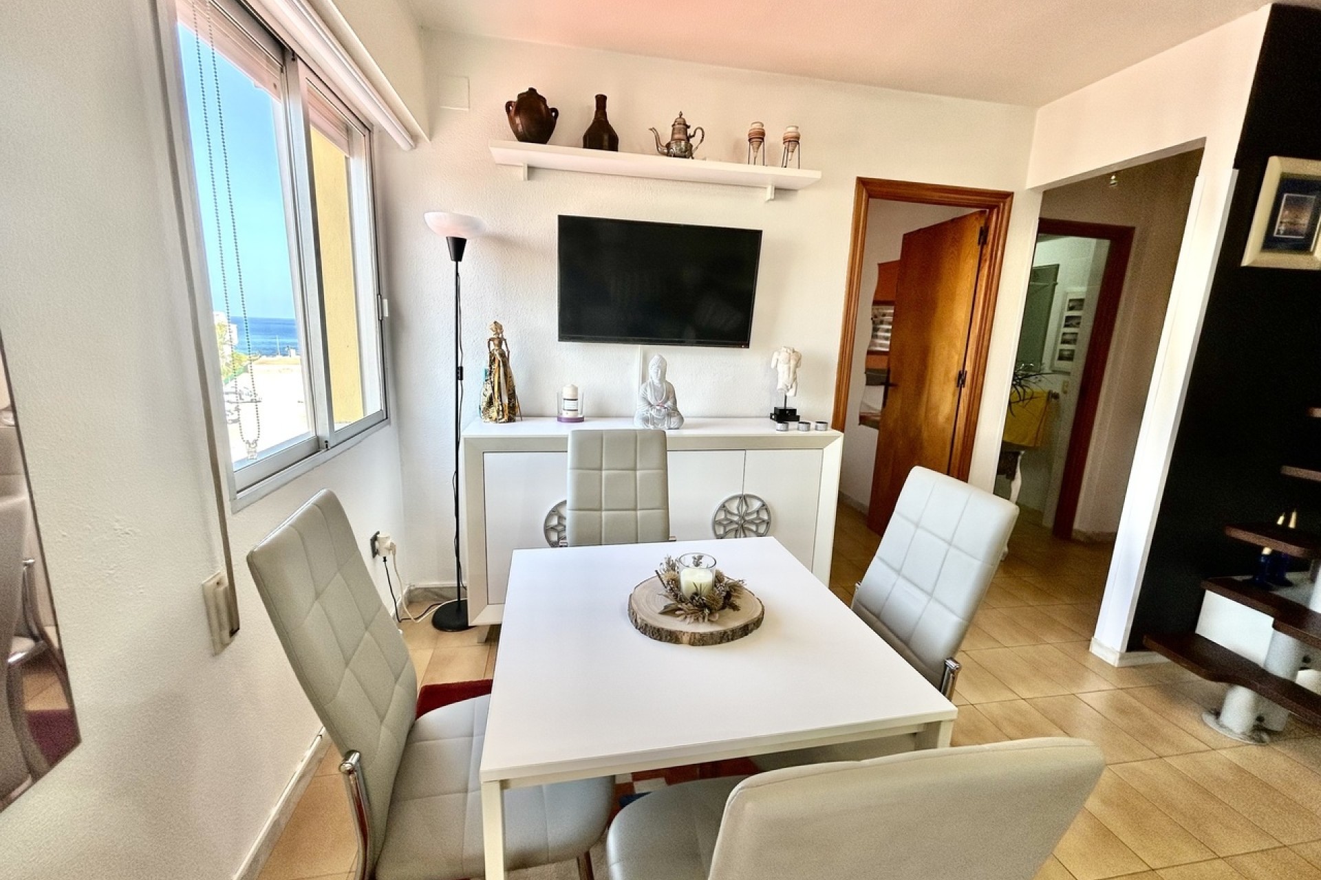 Sprzedaż - Apartament / Mieszkanie -
Torrevieja
