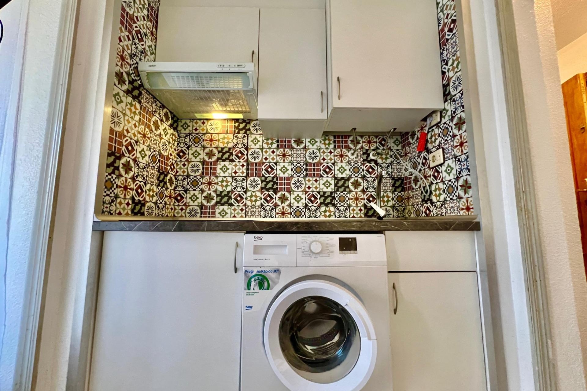 Sprzedaż - Apartament / Mieszkanie -
Torrevieja