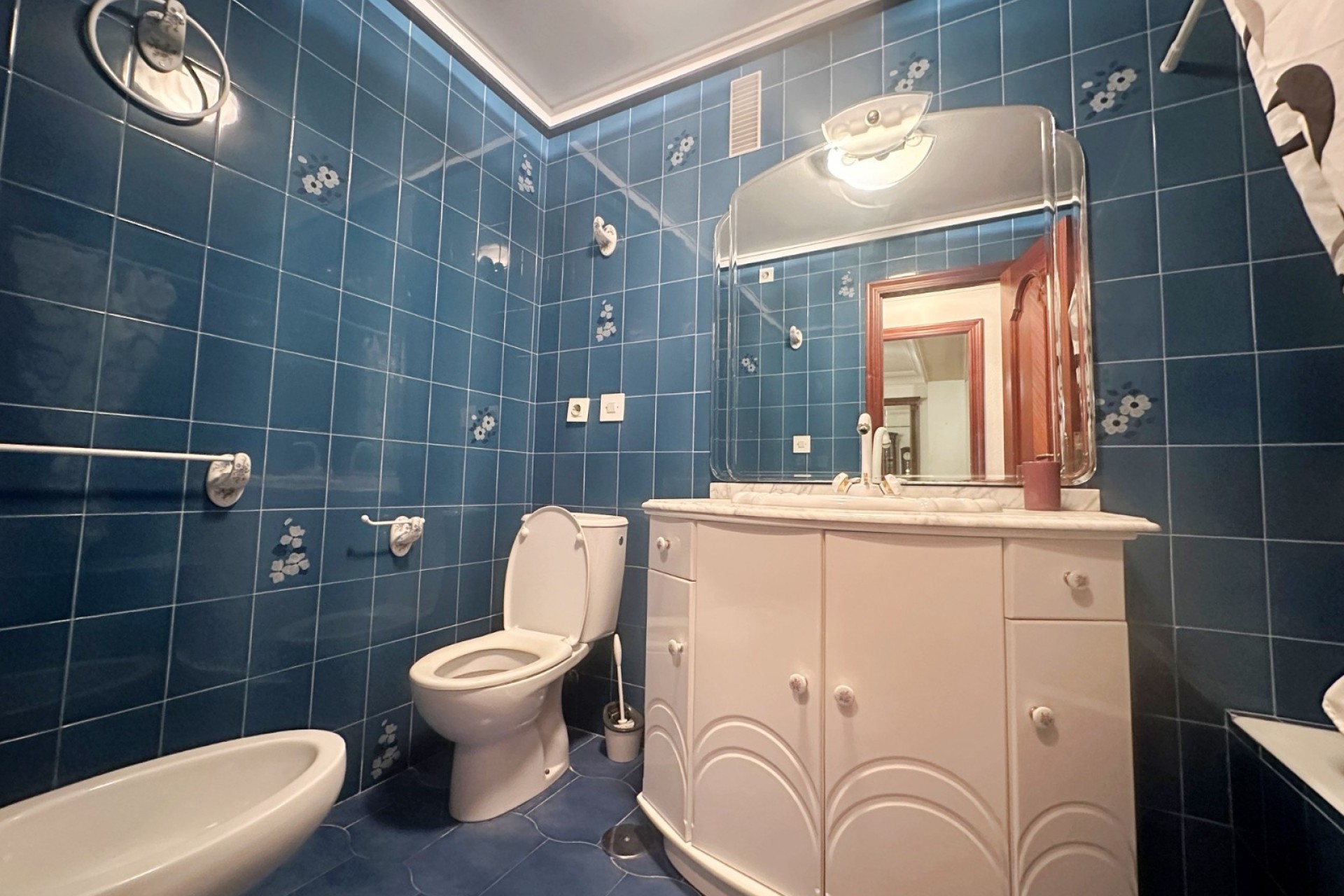 Sprzedaż - Apartament / Mieszkanie -
Torrevieja