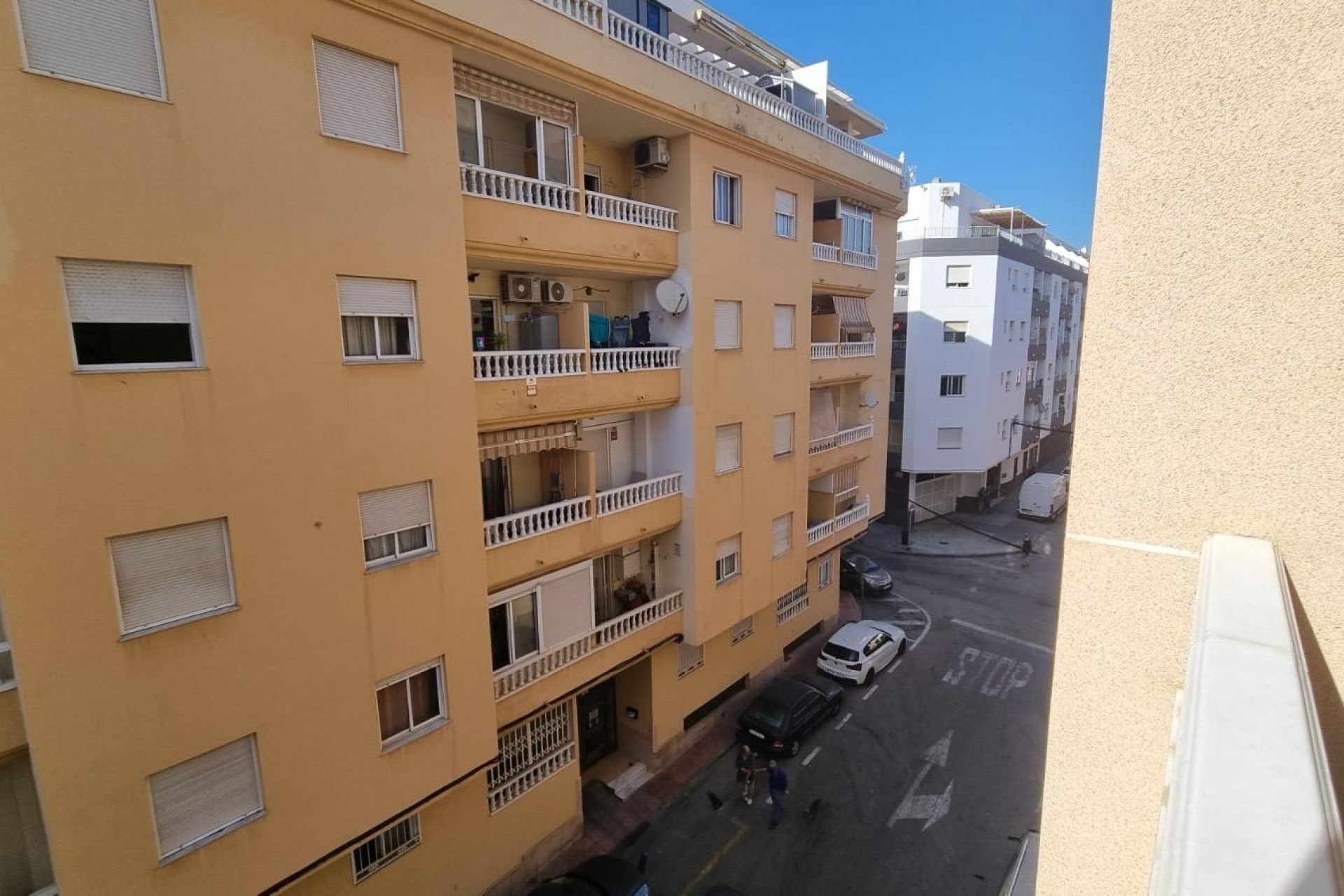 Sprzedaż - Apartament / Mieszkanie -
Torrevieja