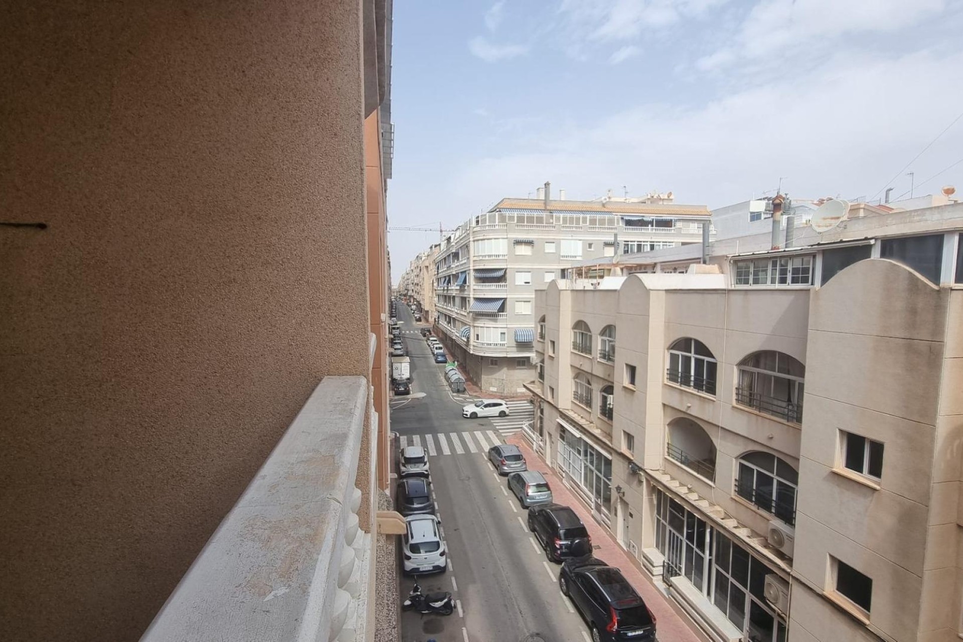 Sprzedaż - Apartament / Mieszkanie -
Torrevieja