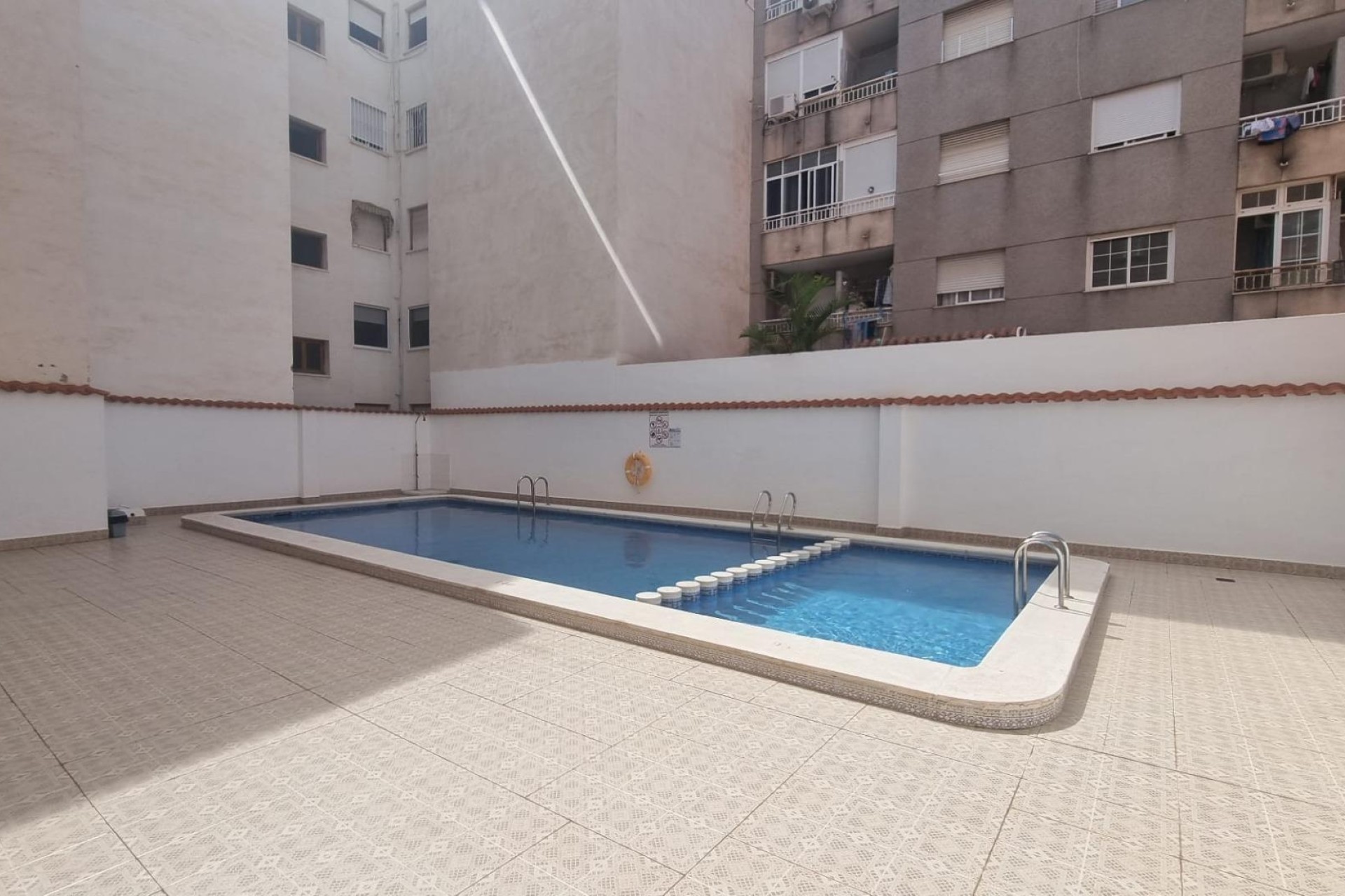 Sprzedaż - Apartament / Mieszkanie -
Torrevieja