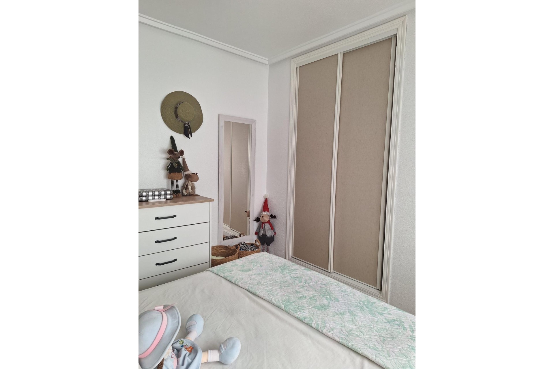 Sprzedaż - Apartament / Mieszkanie -
Torrevieja