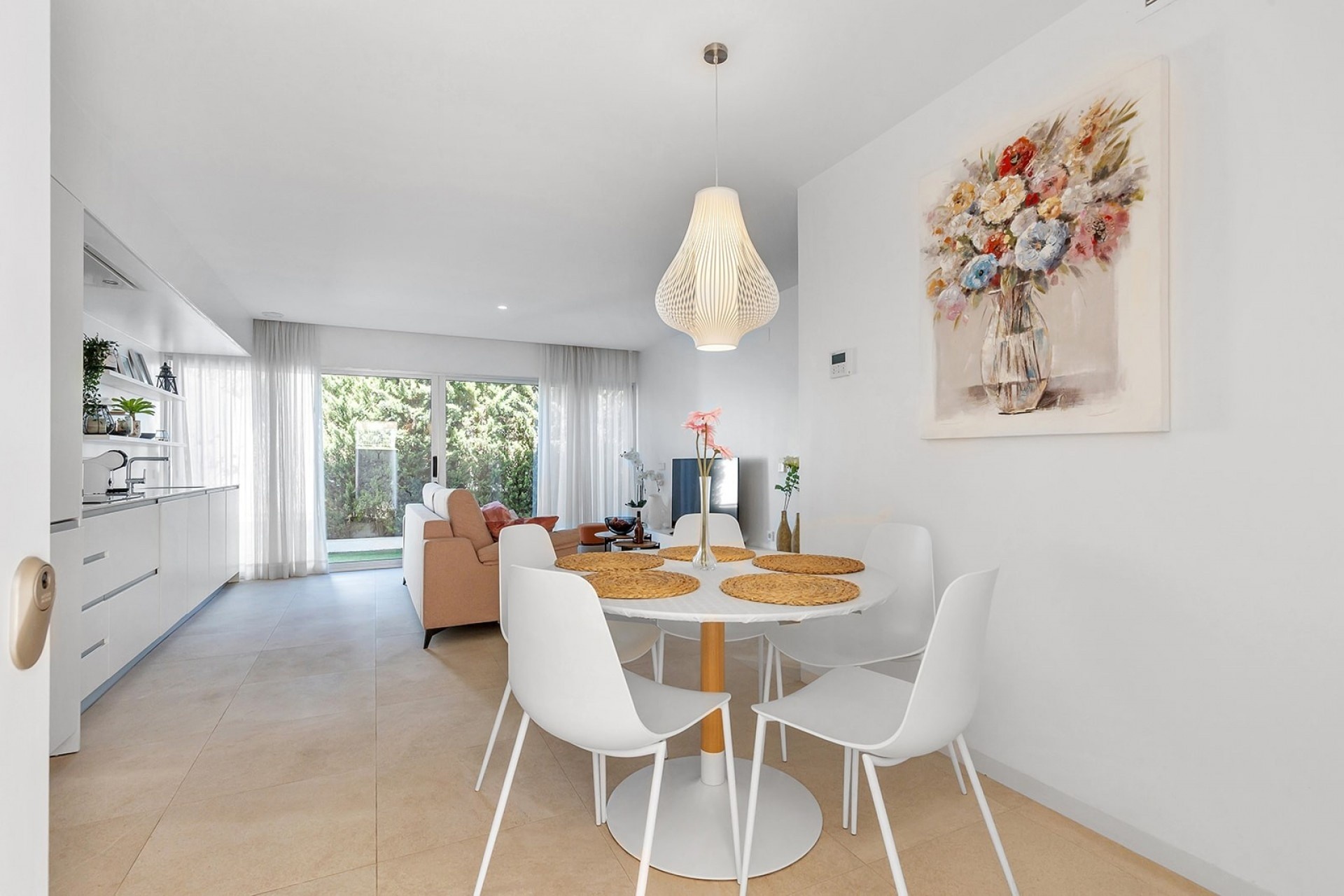 Sprzedaż - Apartament / Mieszkanie -
Torrevieja
