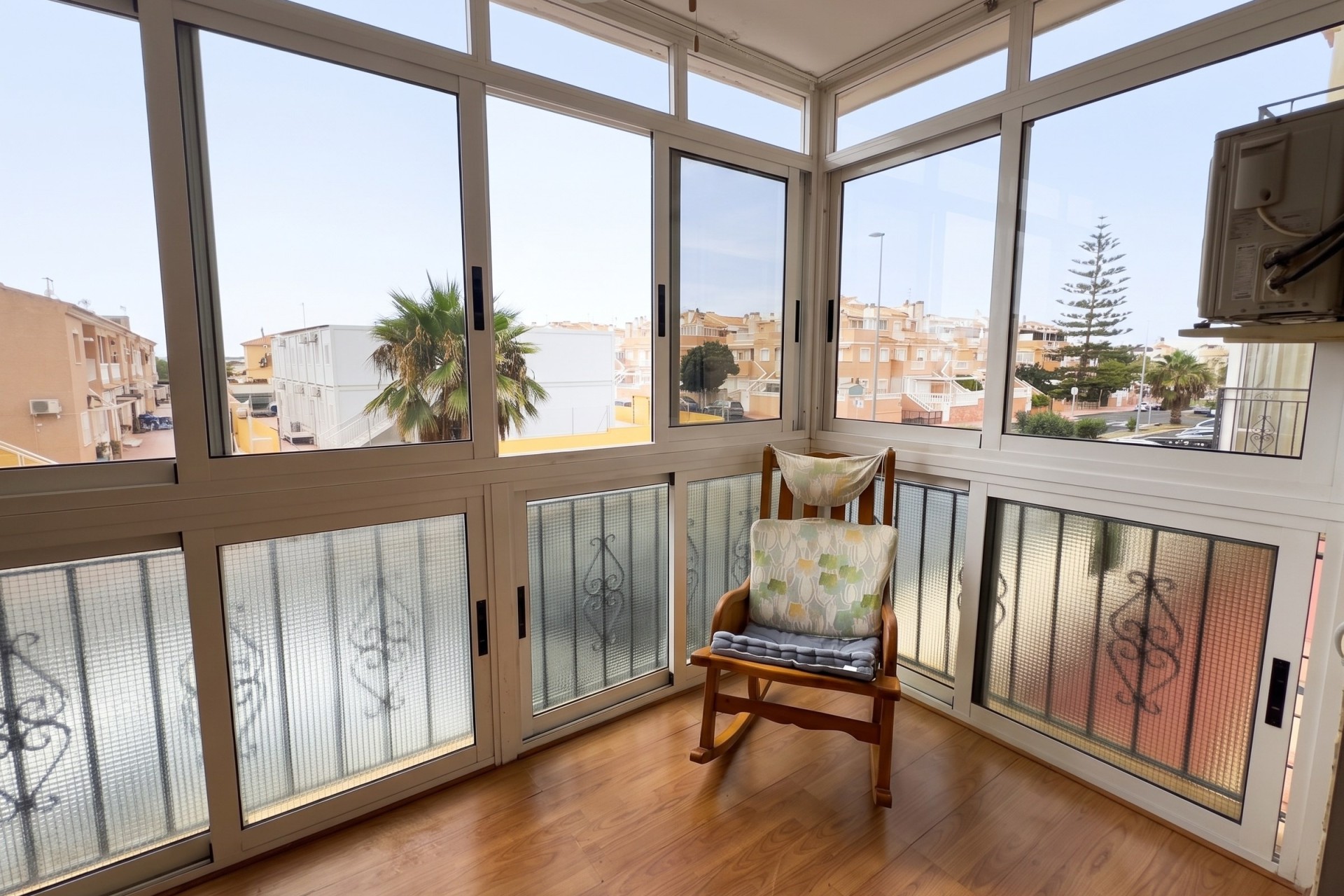 Sprzedaż - Apartament / Mieszkanie -
Torrevieja
