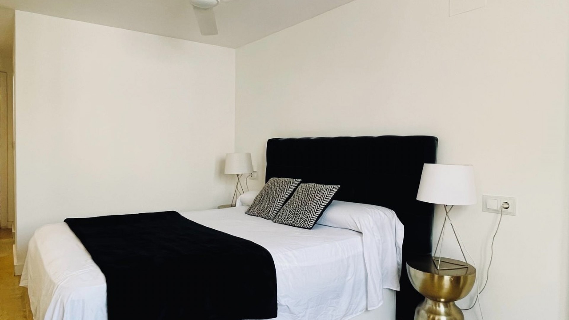 Sprzedaż - Apartament mieszkanie -
Torrevieja