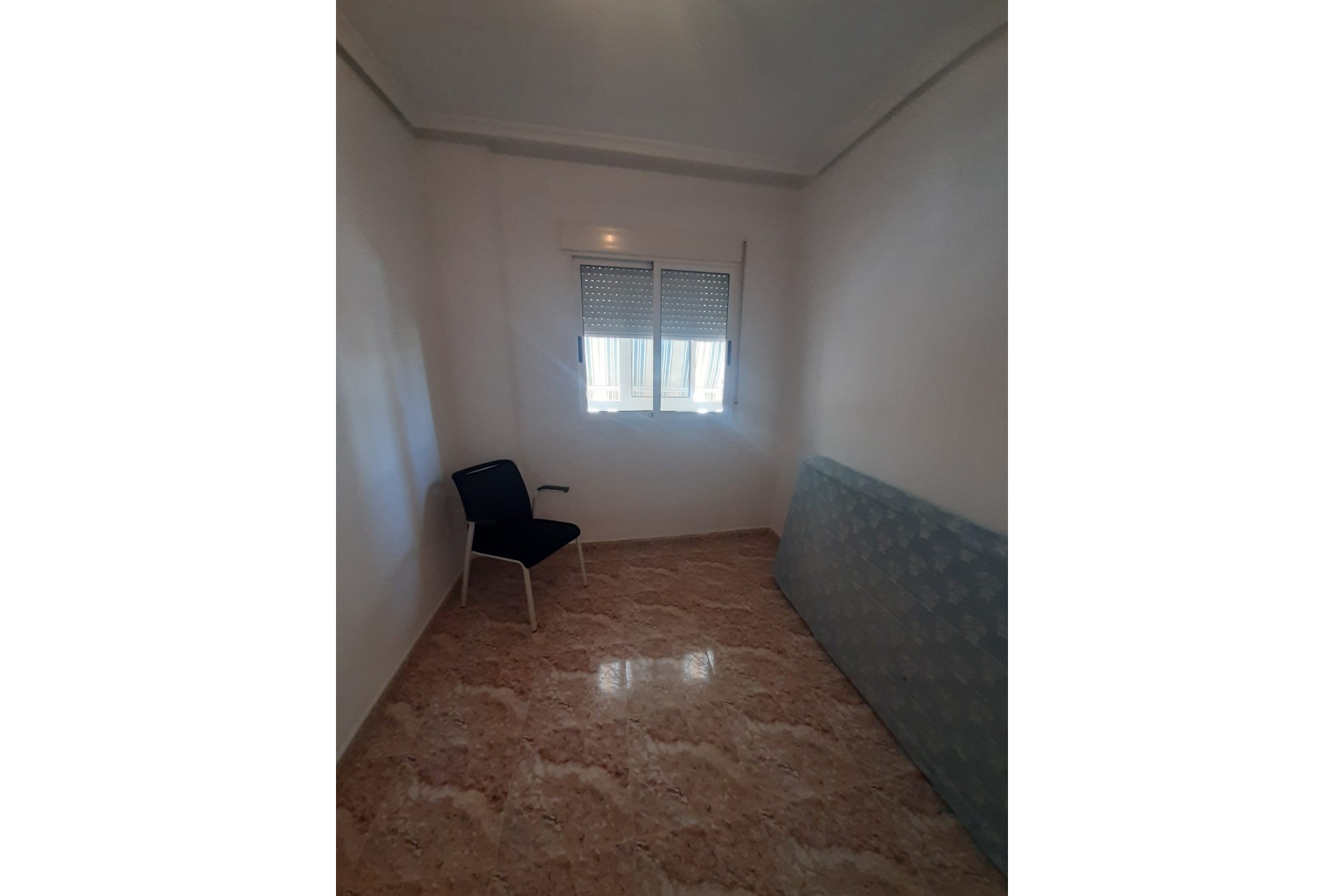 Sprzedaż - Apartament / Mieszkanie -
Torrevieja