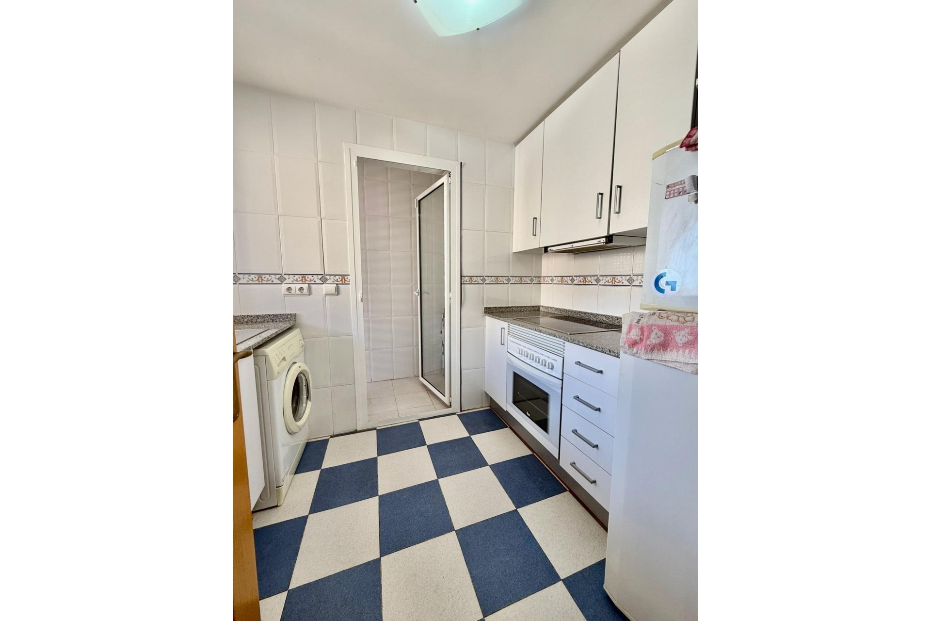 Sprzedaż - Apartament / Mieszkanie -
Villajoyosa - Cala Villajoyosa