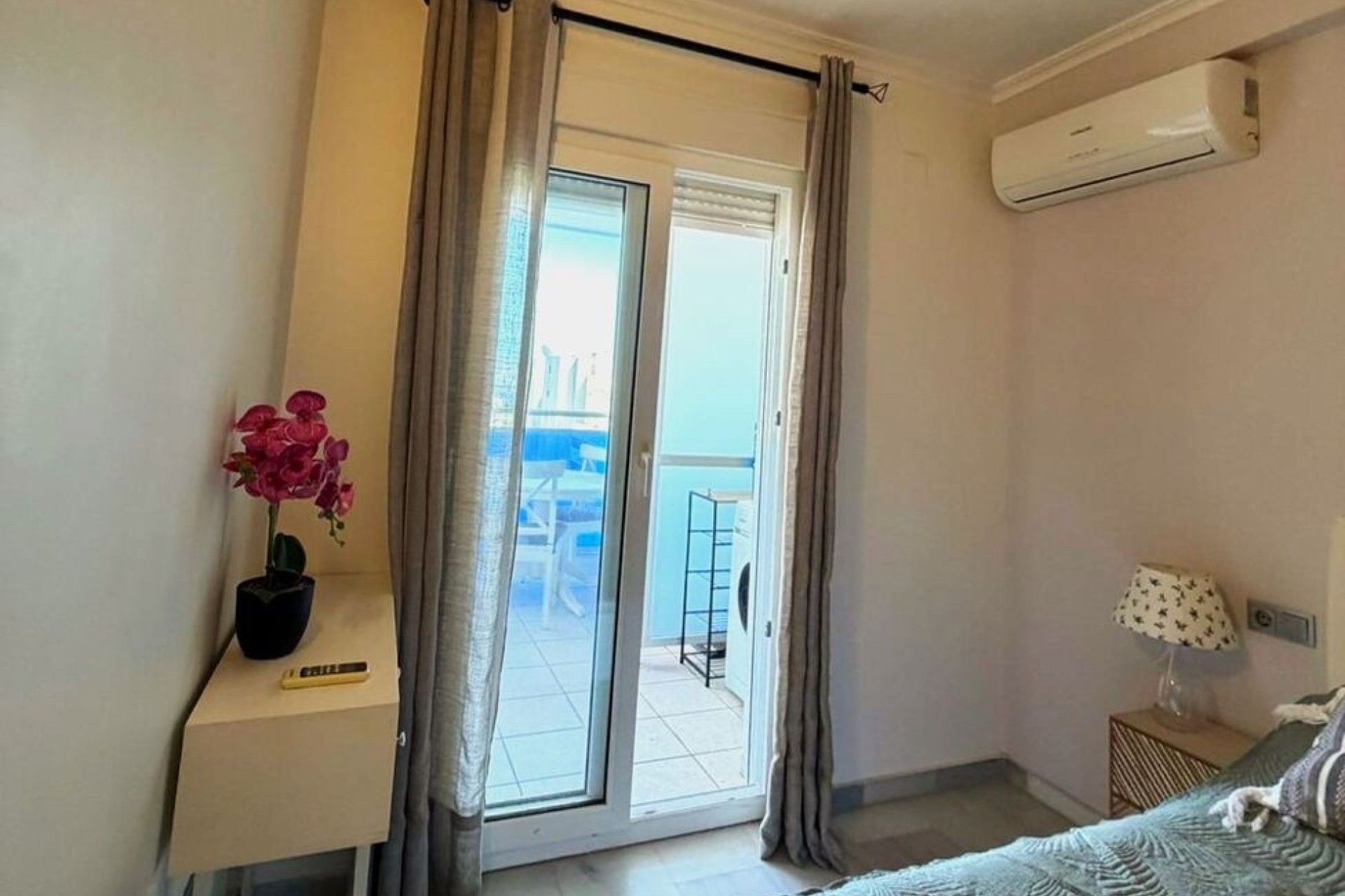 Sprzedaż - Apartament / Mieszkanie -
Villajoyosa - Costa Blanca