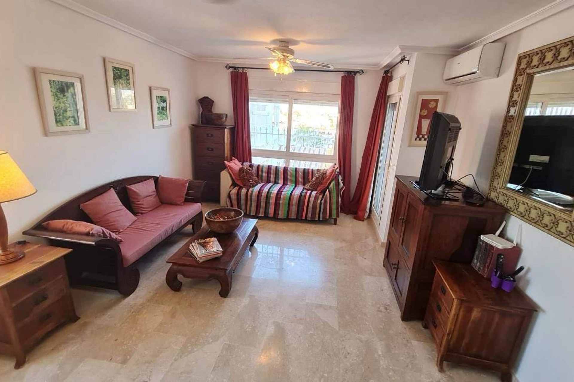 Sprzedaż - Apartament / Mieszkanie -
Villamartín - Costa Blanca