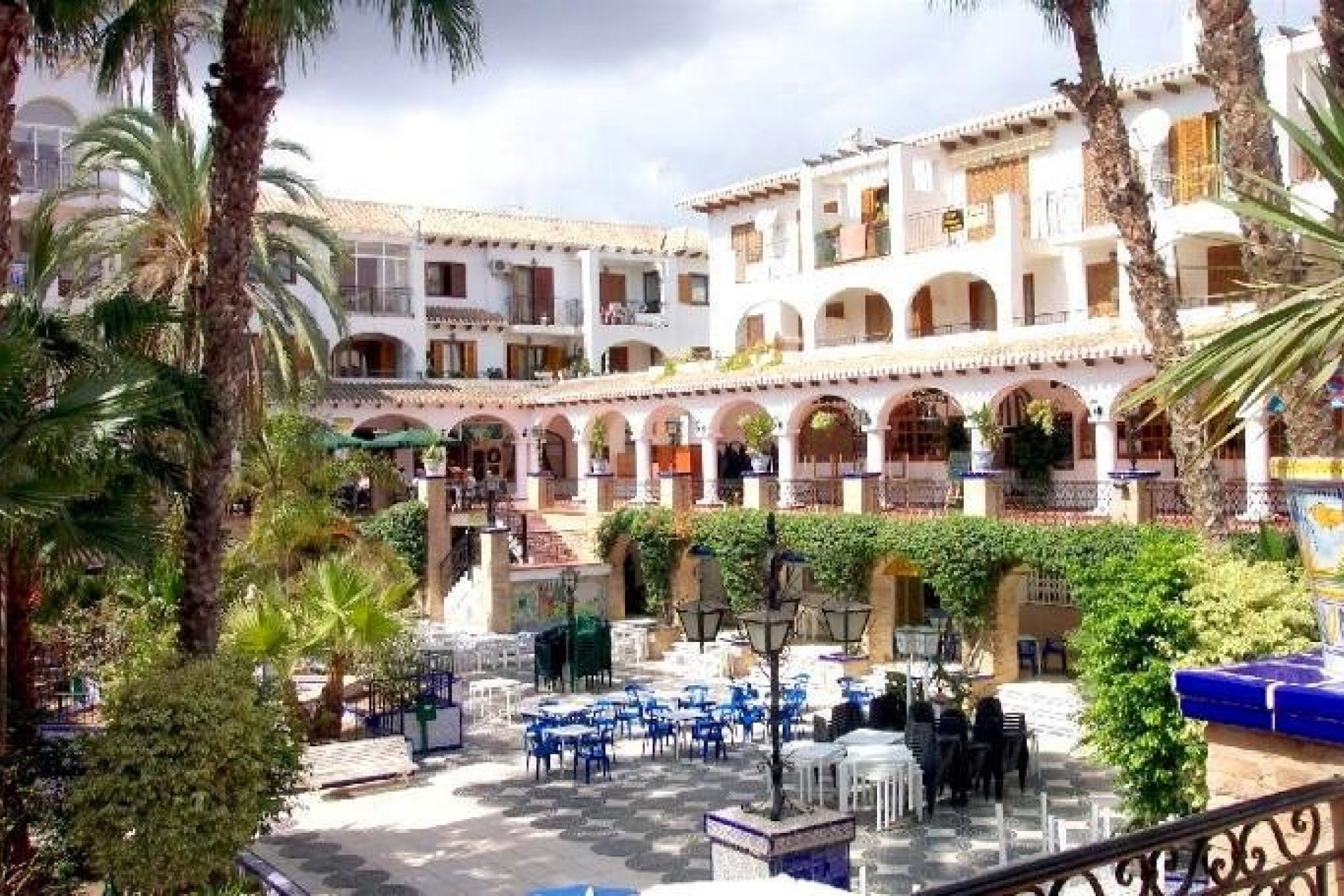Sprzedaż - Apartament / Mieszkanie -
Villamartín - Costa Blanca