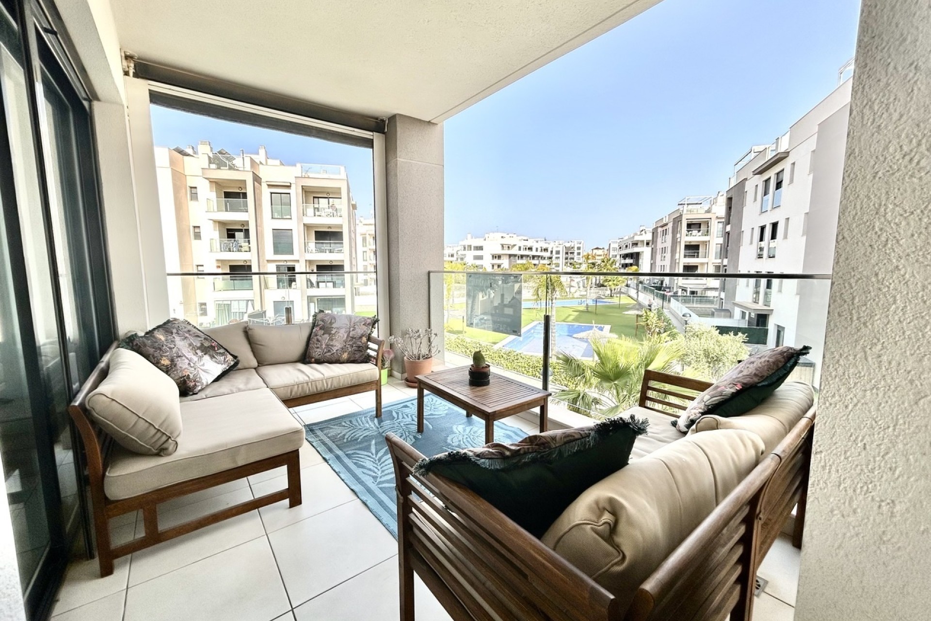 Sprzedaż - Apartament / Mieszkanie -
Villamartín - Costa Blanca