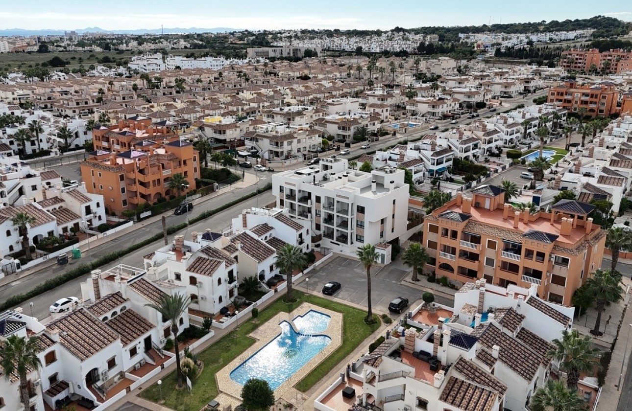 Sprzedaż - Apartament / Mieszkanie -
Villamartín - Costa Blanca